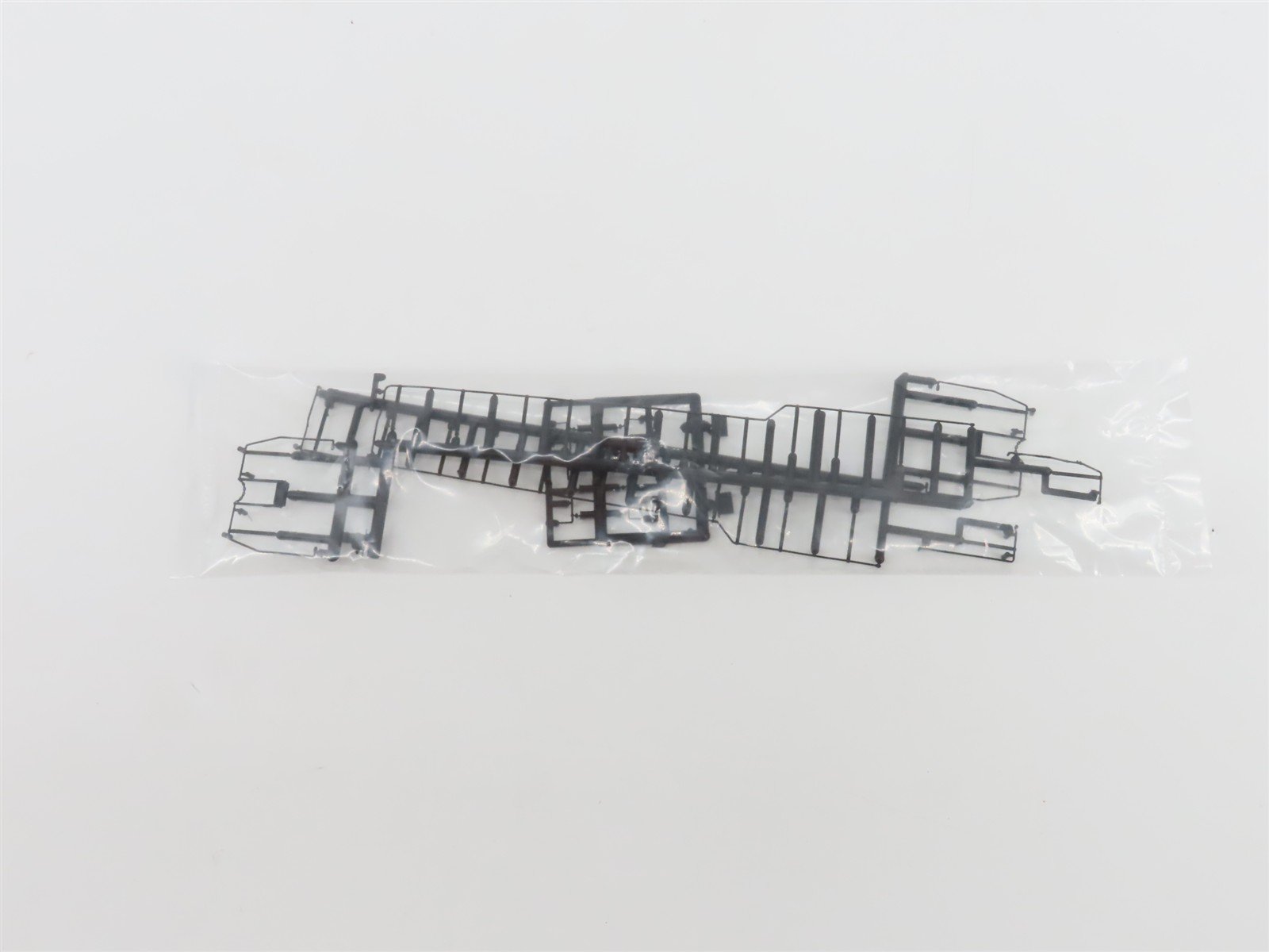 HO Scale Atlas 8534 PC Penn Central GE U33C Diesel #6549 - DCC Ready