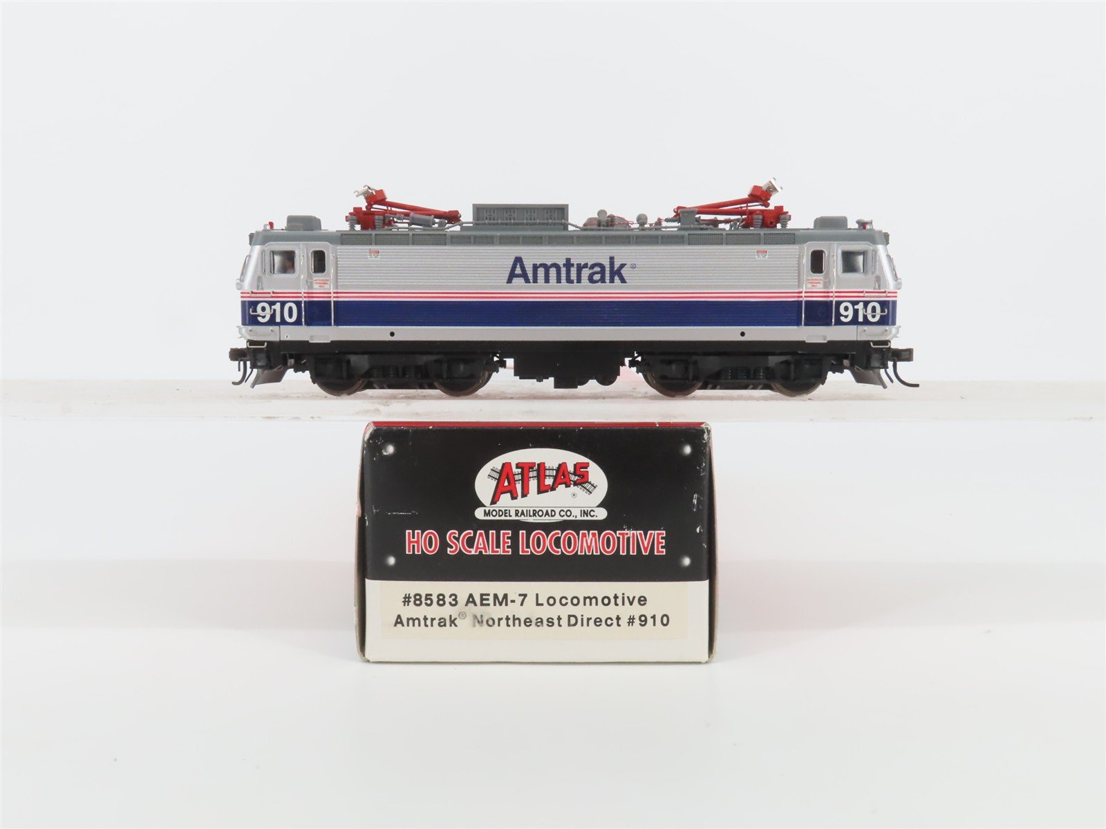 HO Atlas 8583 AMTK Amtrak Northeast Direct AEM-7 Electric #910 - DCC Ready