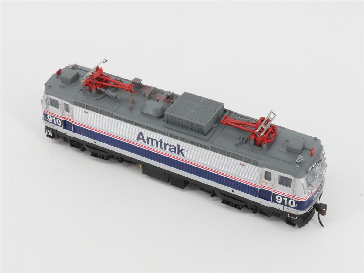 HO Atlas 8583 AMTK Amtrak Northeast Direct AEM-7 Electric #910 - DCC Ready