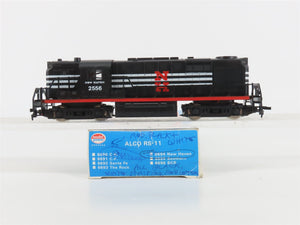 HO Scale Model Power 6694 NH New Haven ALCO RS-11 Diesel Locomotive #2556