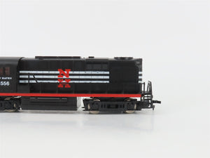 HO Scale Model Power 6694 NH New Haven ALCO RS-11 Diesel Locomotive #2556