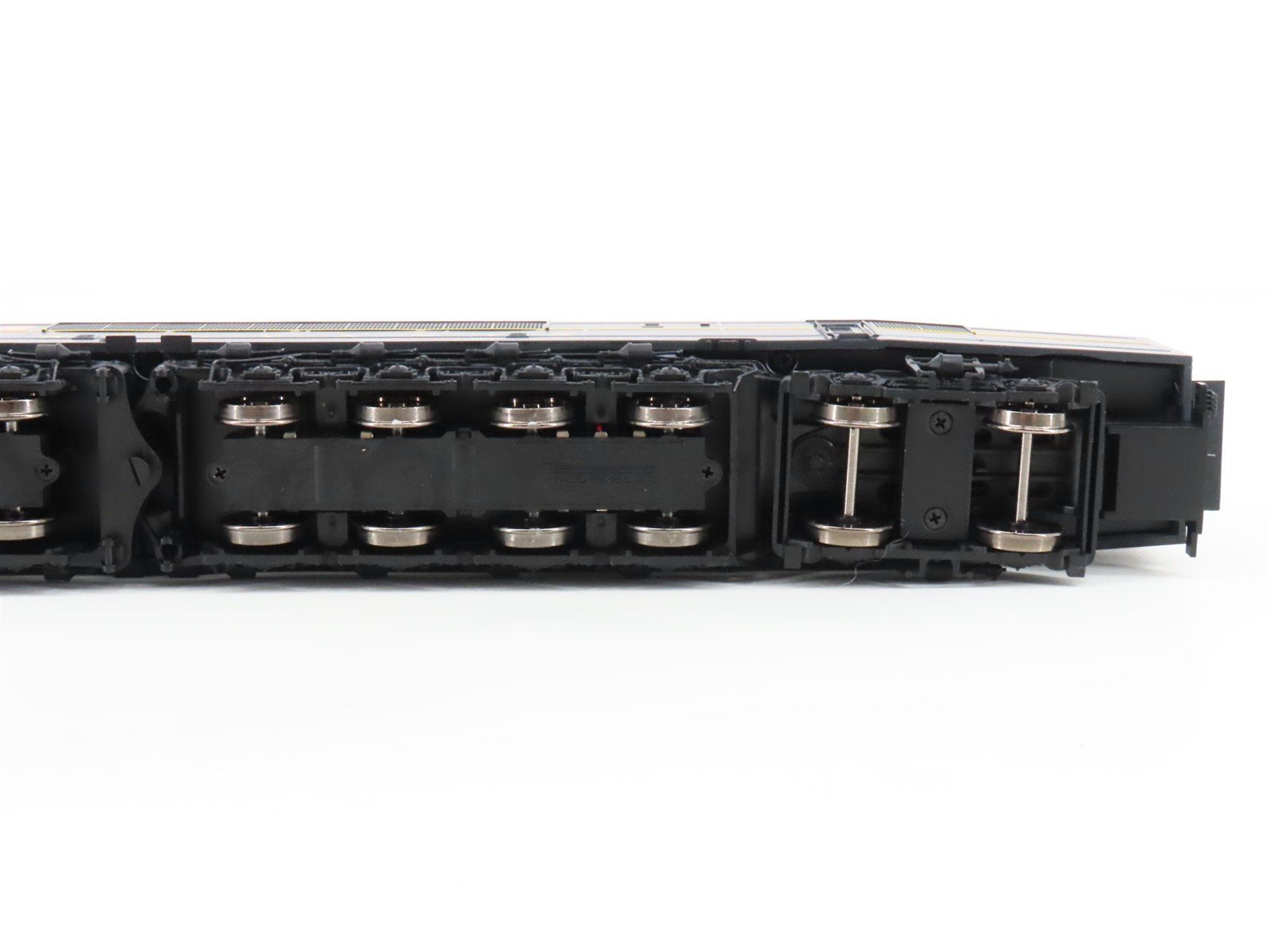 HO Broadway Limited BLI 2092 PRR Pennsylvania Centipede A/A Diesel Set wParagon2