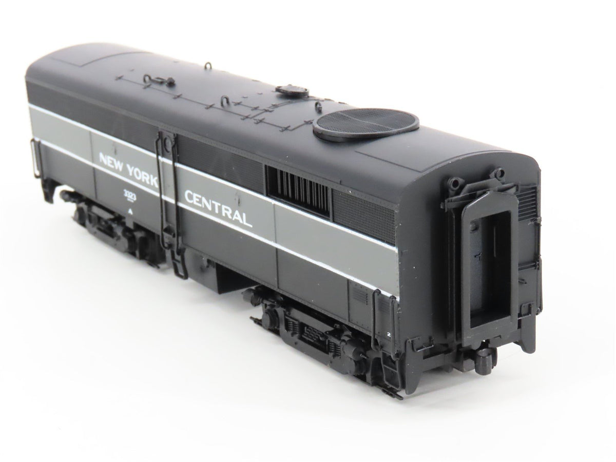 HO Scale Proto 2000 8364 NYC New York Central FB2 Diesel #3323 UNPOWERED