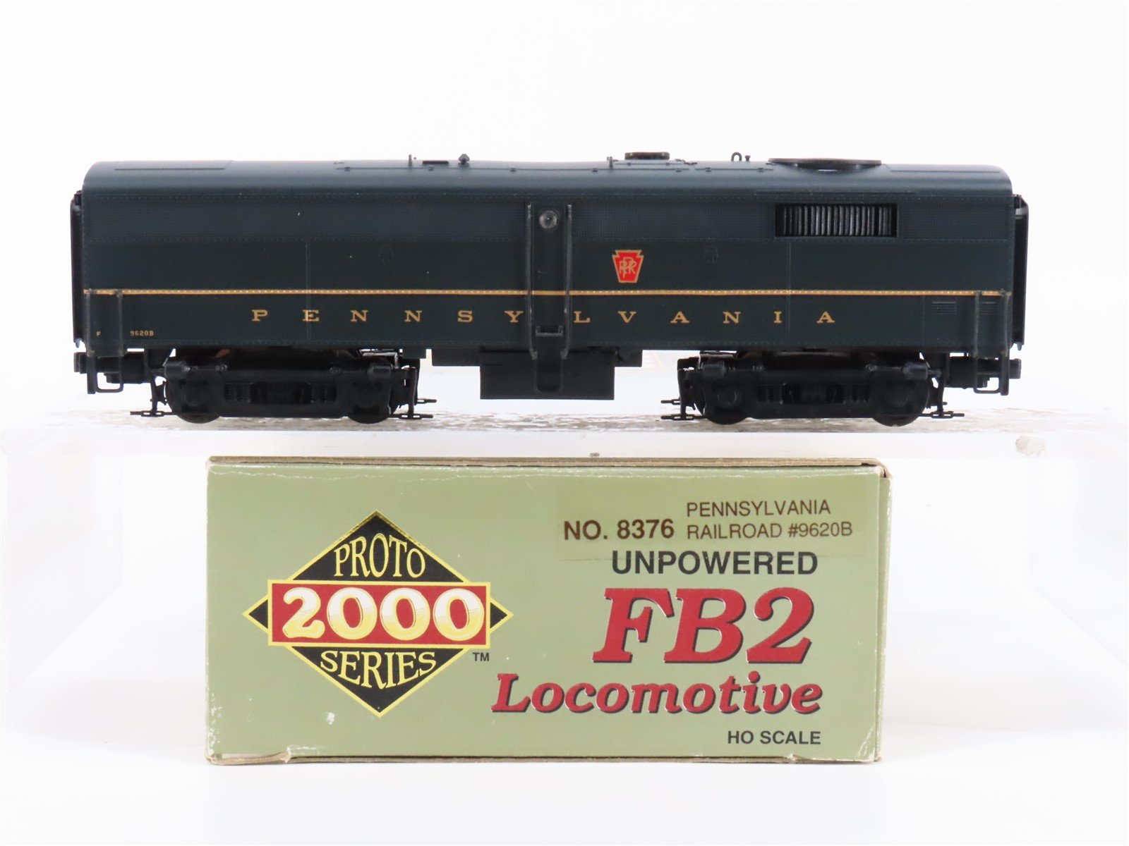 HO Scale Proto 2000 8376 PRR Pennsylvania FB2 Diesel Loco #9620B UNPOWERED