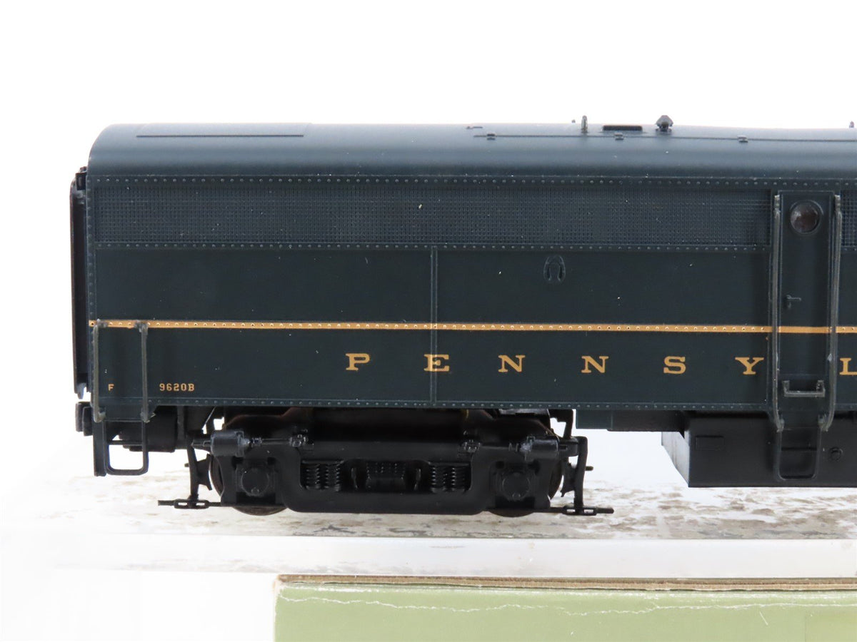 HO Scale Proto 2000 8376 PRR Pennsylvania FB2 Diesel Loco #9620B UNPOWERED