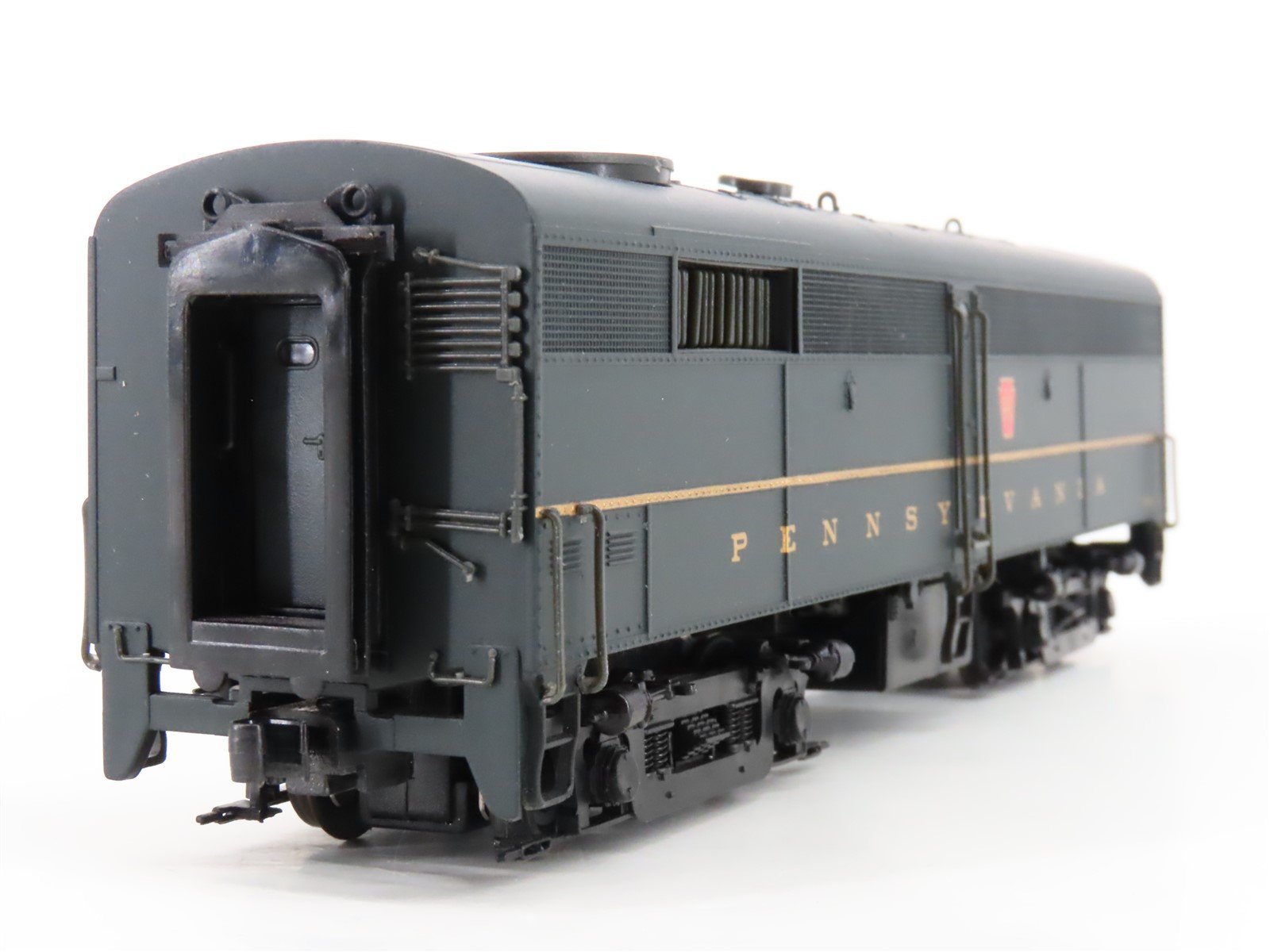 HO Scale Proto 2000 8376 PRR Pennsylvania FB2 Diesel Loco #9620B UNPOWERED