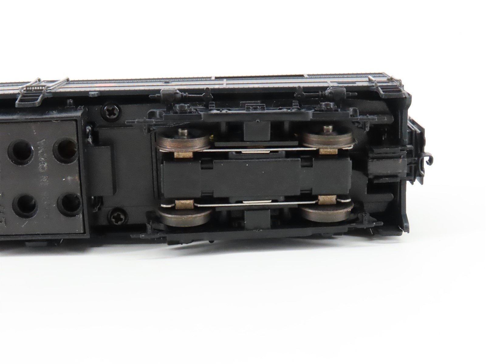 HO Scale Proto 2000 8376 PRR Pennsylvania FB2 Diesel Loco #9620B UNPOWERED