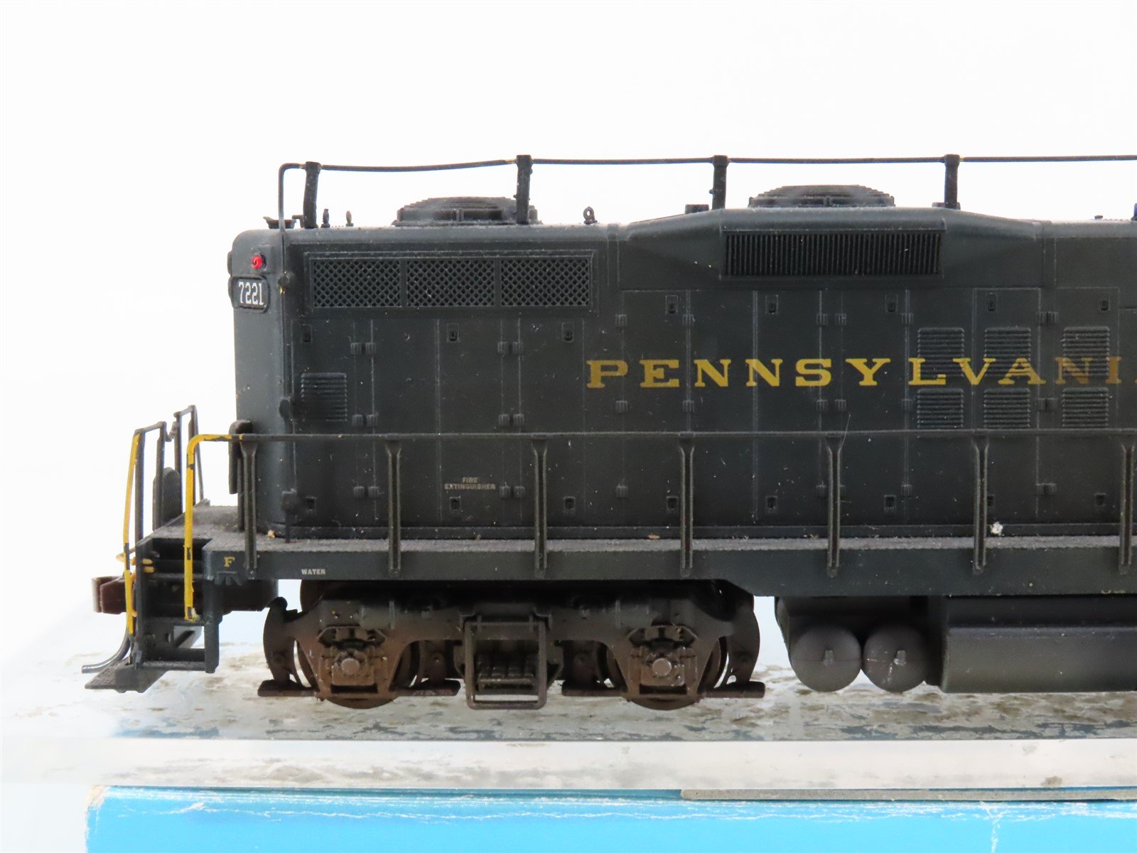 HO Scale Proto 2000 21644 PRR Pennsylvania GP9 Diesel #7221 CUSTOM/BAD GEARS