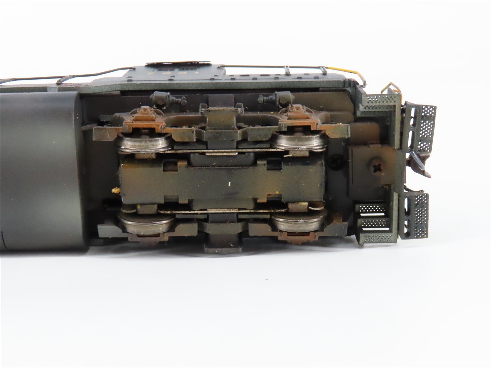 HO Scale Proto 2000 21644 PRR Pennsylvania GP9 Diesel #7221 CUSTOM/BAD GEARS