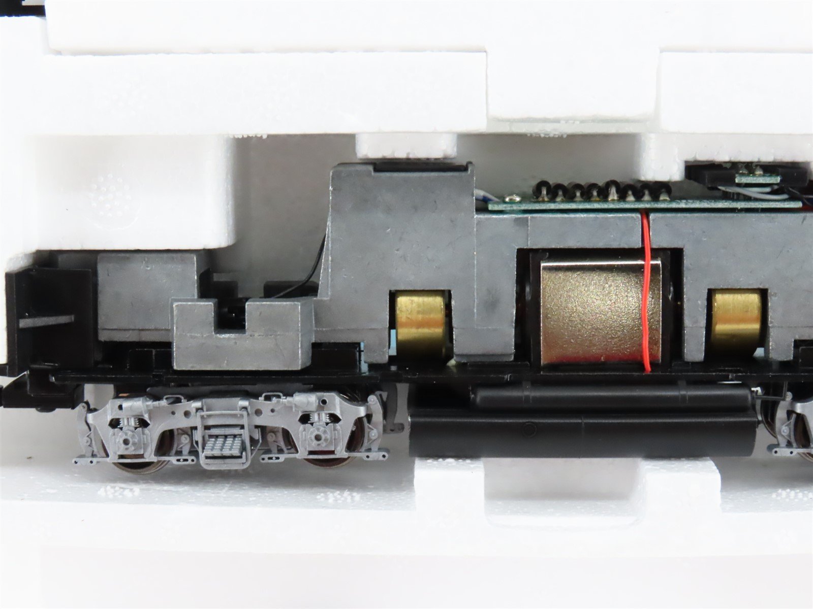 HO Scale Proto 2000 21522 EMD Demonstrator GP30 Diesel Loco #5639 BAD GEARS