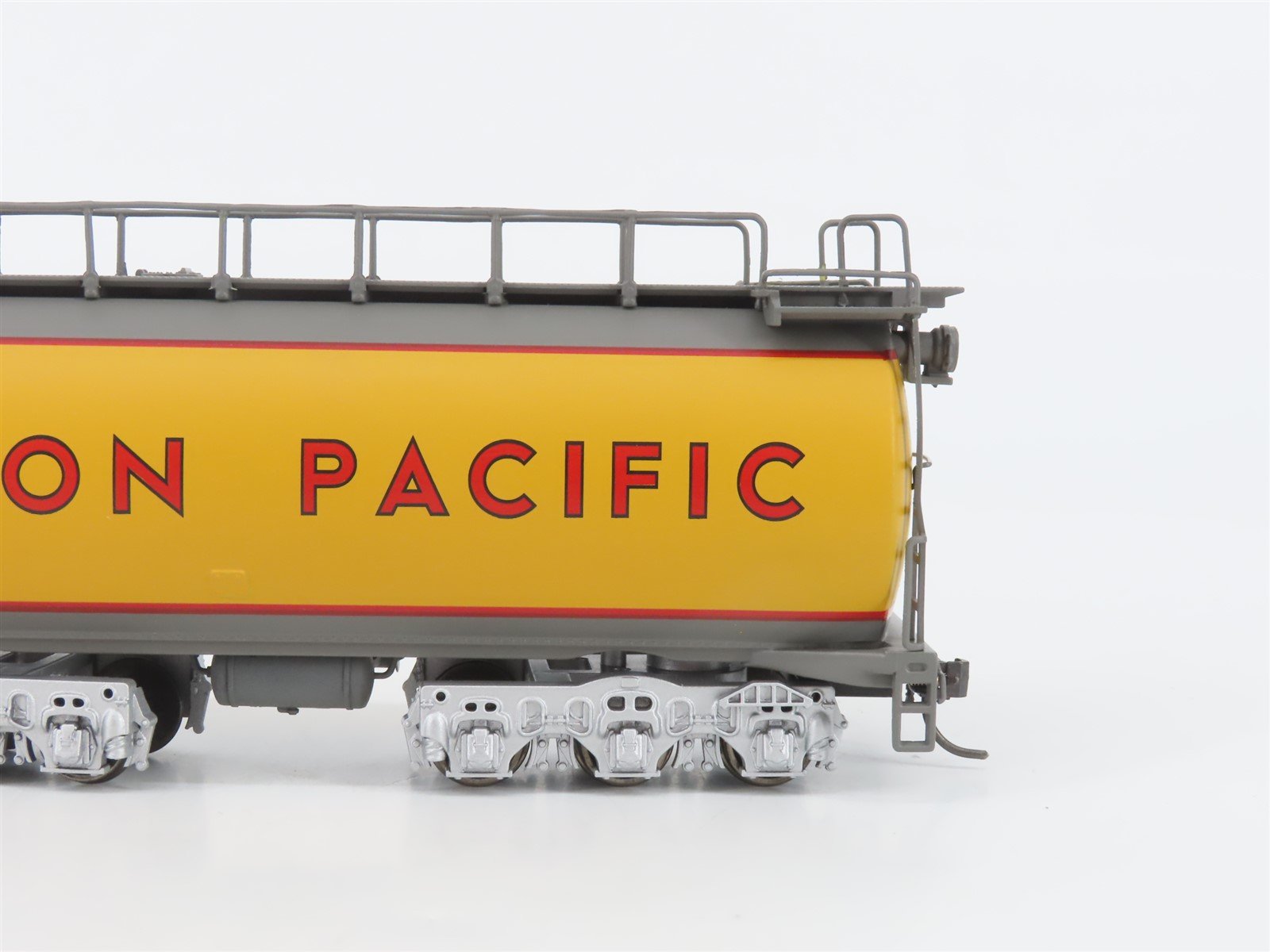 HO Scale Lionel 6-58101 UP Union Pacific Veranda Gas Turbine #73 w/DCC & Sound