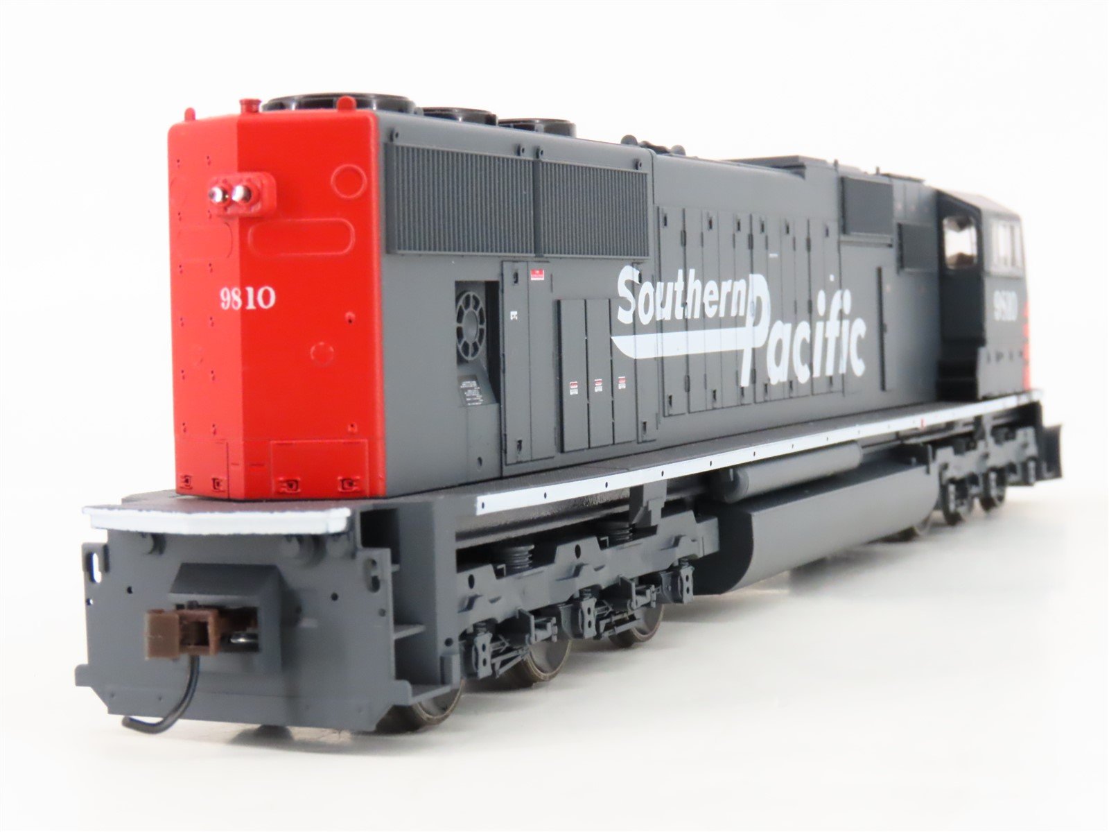 HO Scale Athearn Genesis G6126 SP Southern Pacific SD70M Diesel Locomotive 9810