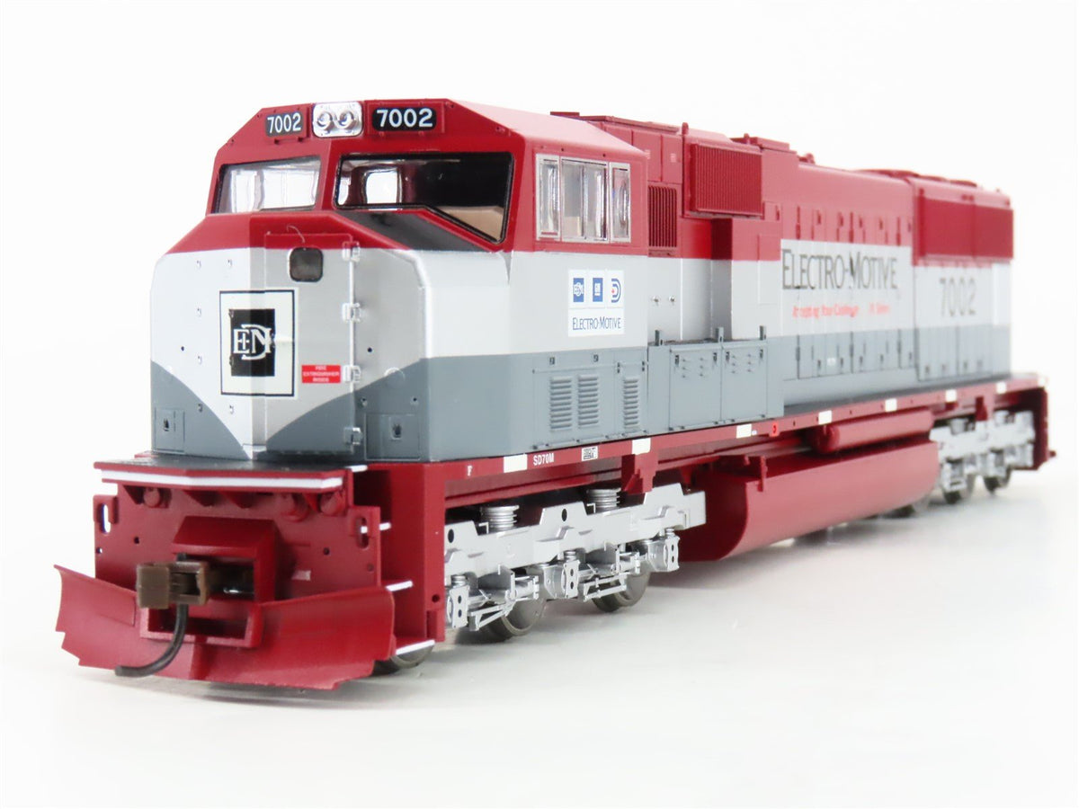 HO Scale Athearn Genesis 0G6118 EMD Demonstrator SD70M Diesel Locomotive #7002