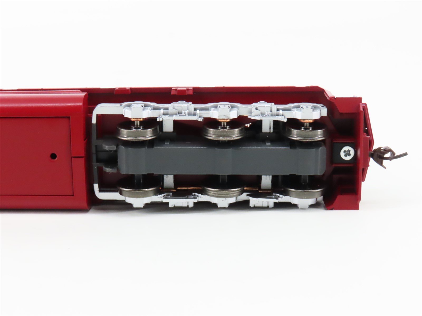 HO Scale Athearn Genesis 0G6118 EMD Demonstrator SD70M Diesel Locomotive #7002