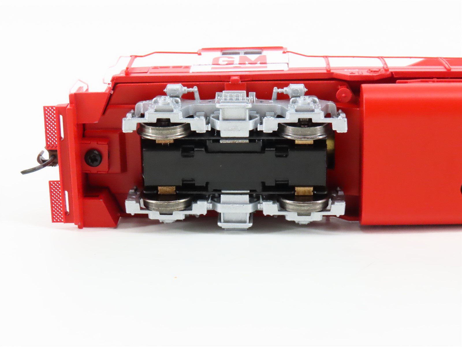 HO Scale Athearn RTR 94229 EMD demonstrator GP35 Diesel Locomotive #5654