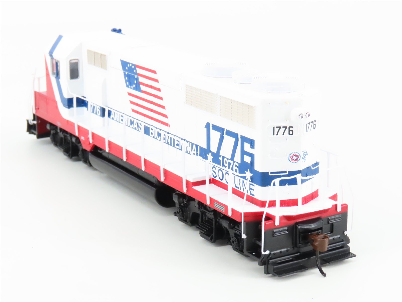 HO Scale Athearn RTR 94223 SOO Line Bicentennial GP35 Diesel Loco #1776