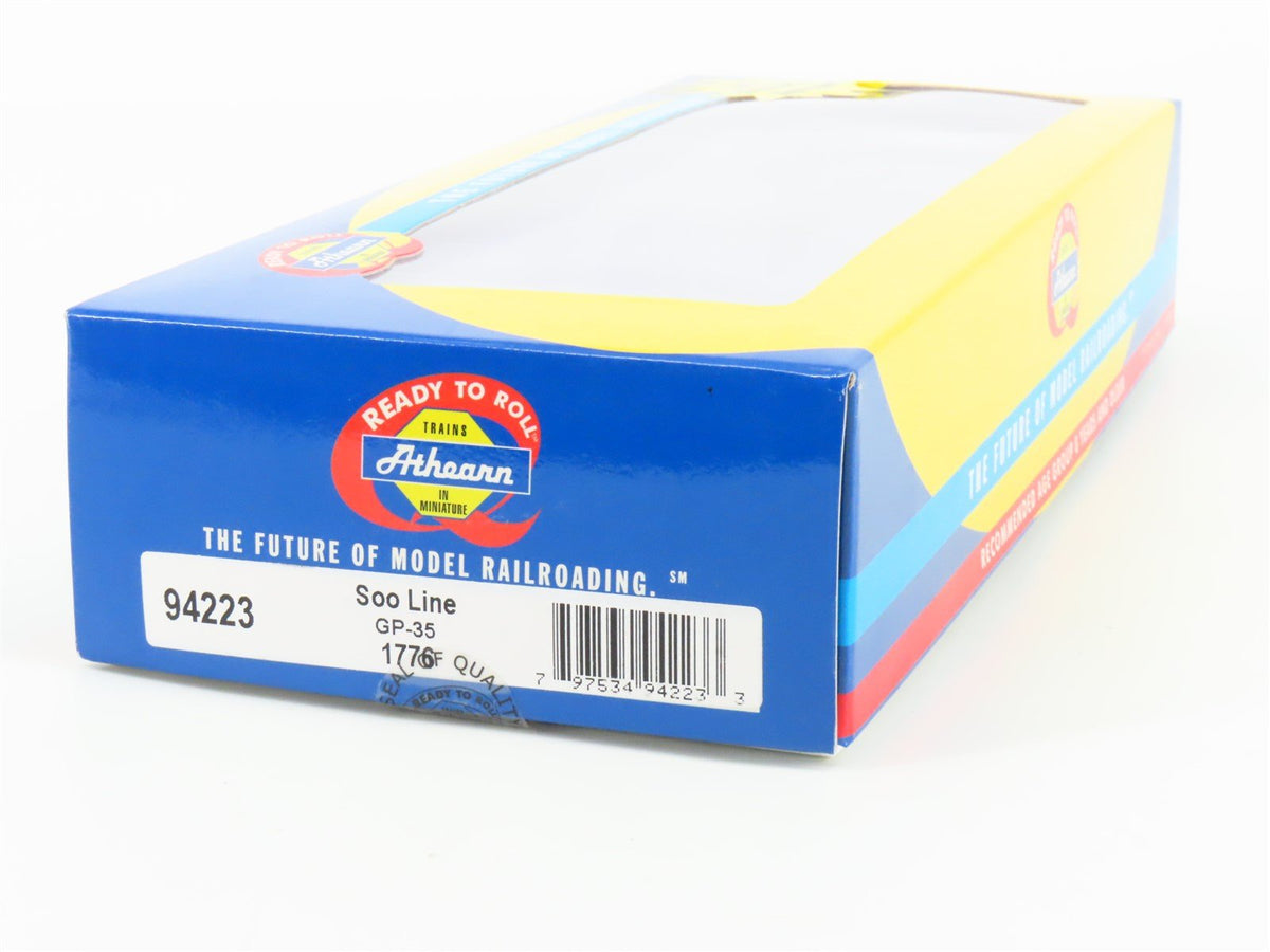 HO Scale Athearn RTR 94223 SOO Line Bicentennial GP35 Diesel Loco #1776