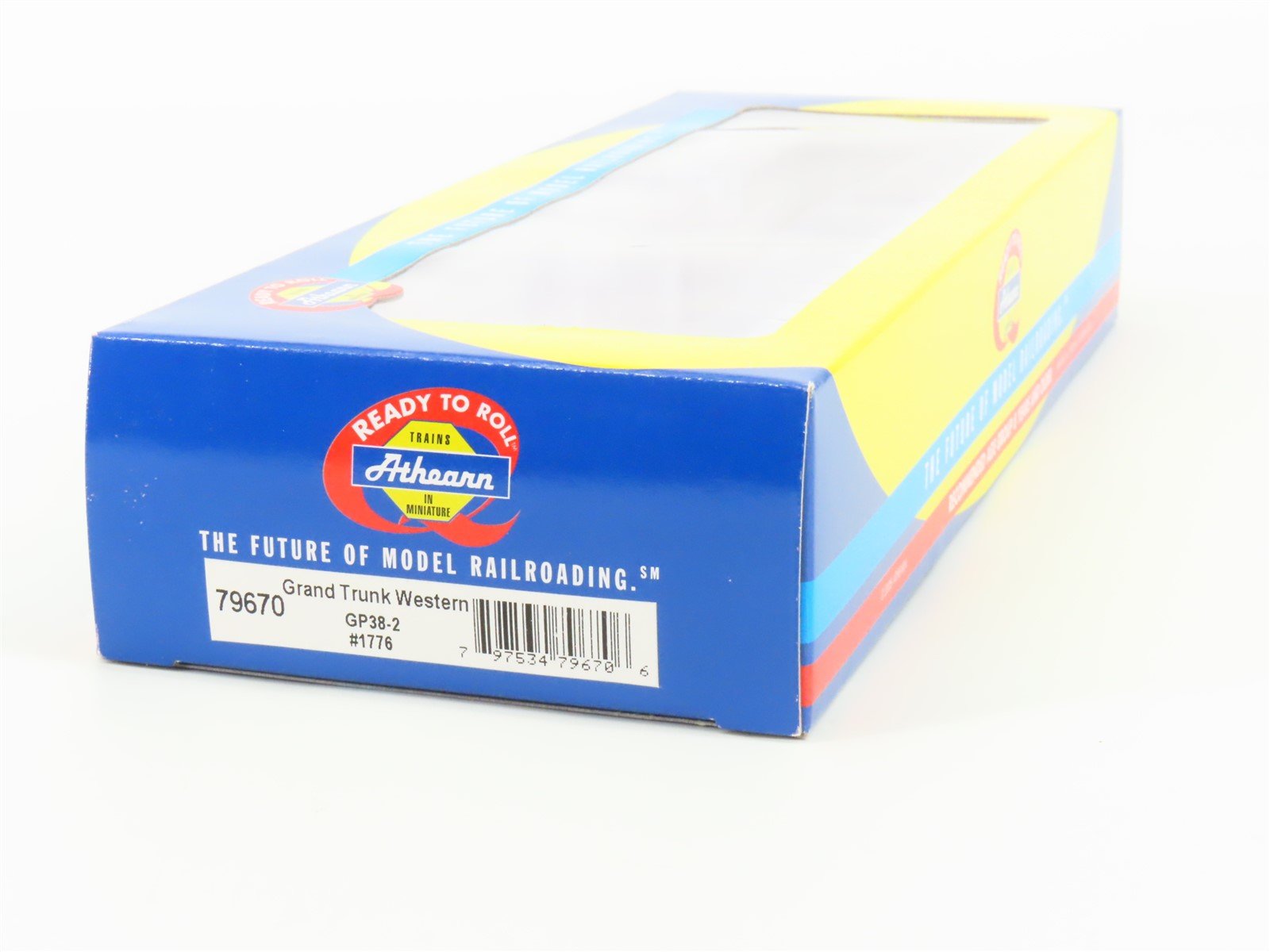 HO Scale Athearn RTR 79670 GTW Bicentennial GP38-2 Diesel Locomotive #1776