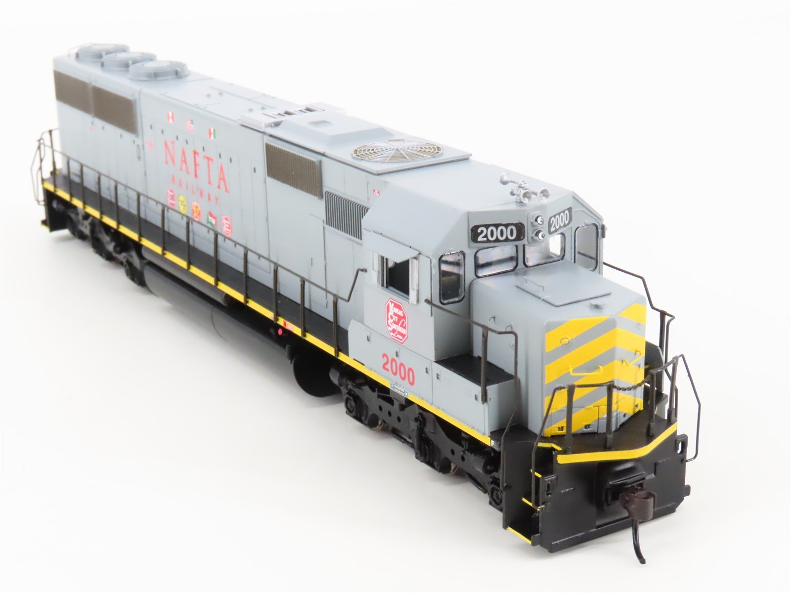 HO Scale Athearn RTR 8075 KCS NAFTA Railway SD50 Diesel Locomotive #2000