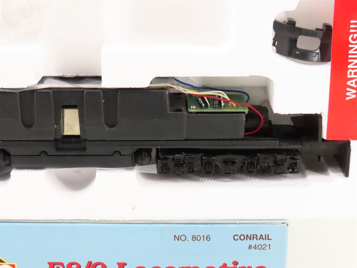 HO Scale Proto 2000 8016 CR Conrail EMD E8/9A Diesel Locomotive #4021