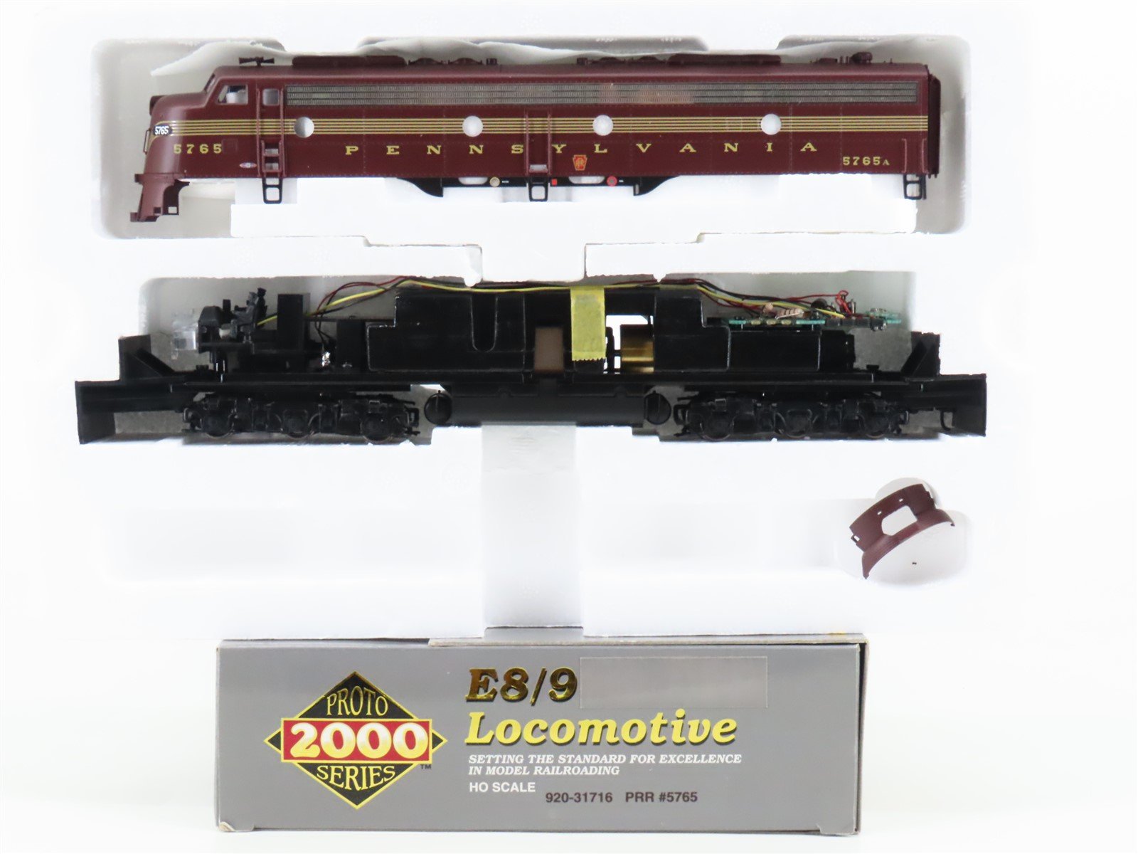HO Proto 2000 920-31716 PRR Pennsylvania EMD E8/9A Diesel #5765A - DCC Ready