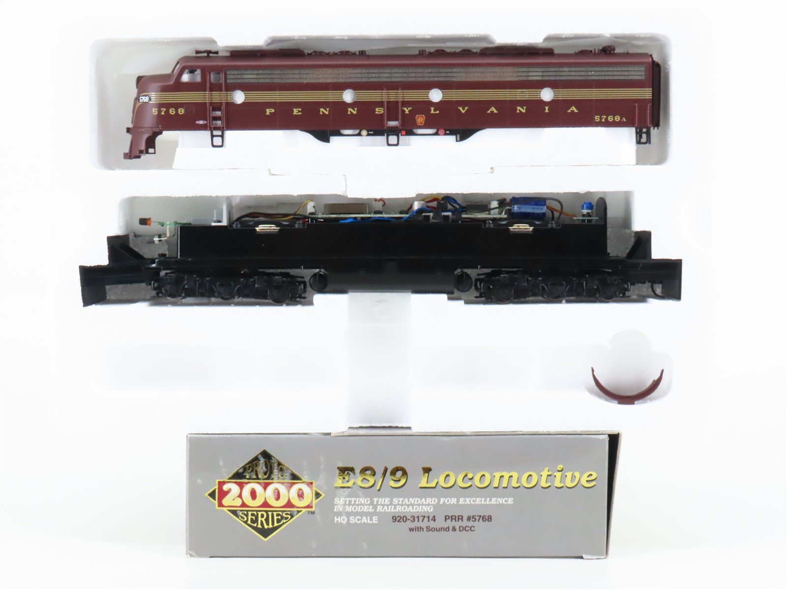 HO Proto 2000 920-31714 PRR Pennsylvania EMD E8/9A Diesel #5768 w/ DCC & Sound