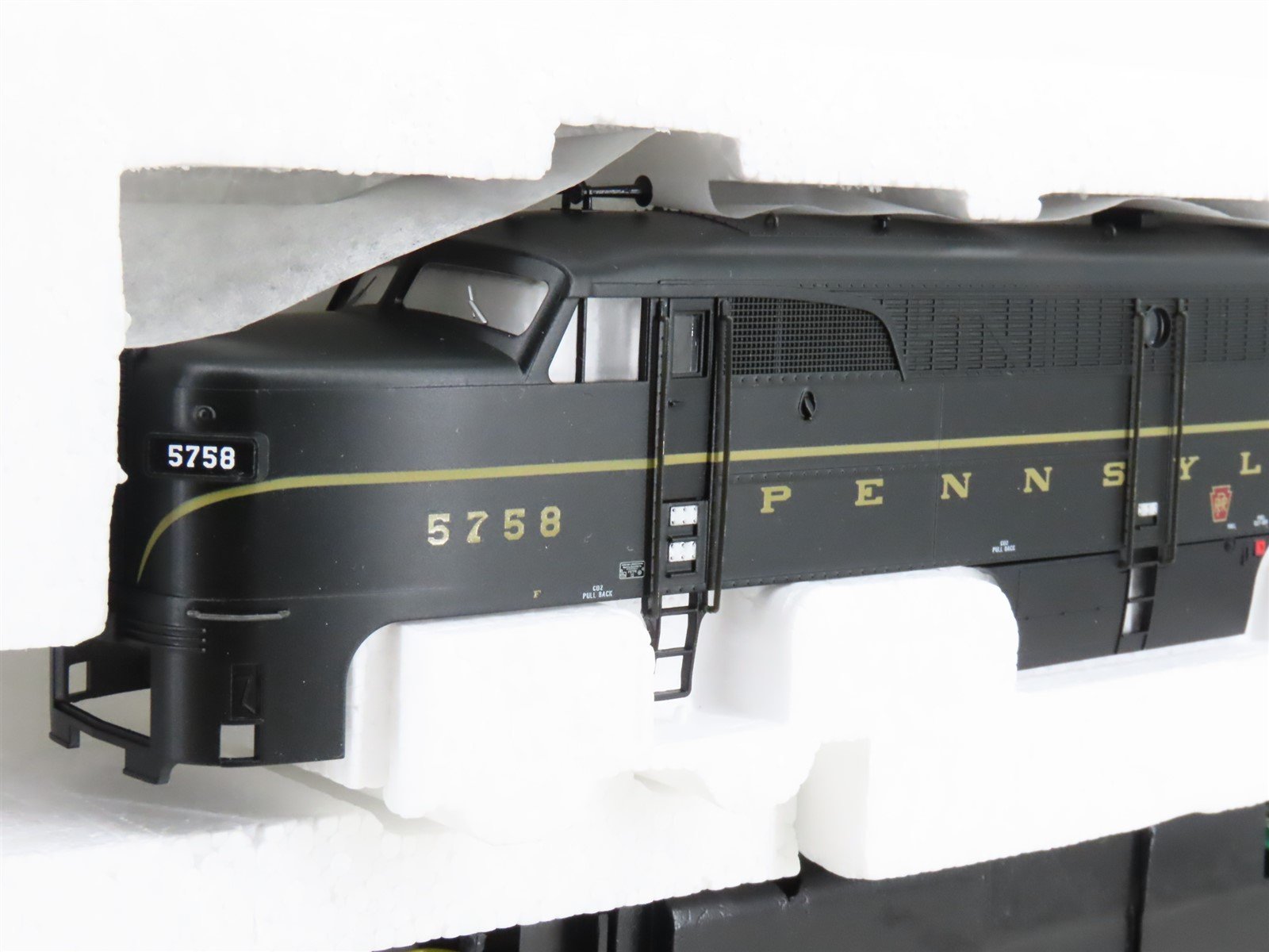 HO Scale Proto 2000 30475 PRR Pennsylvania ALCO PA Diesel #5758A - DCC Ready