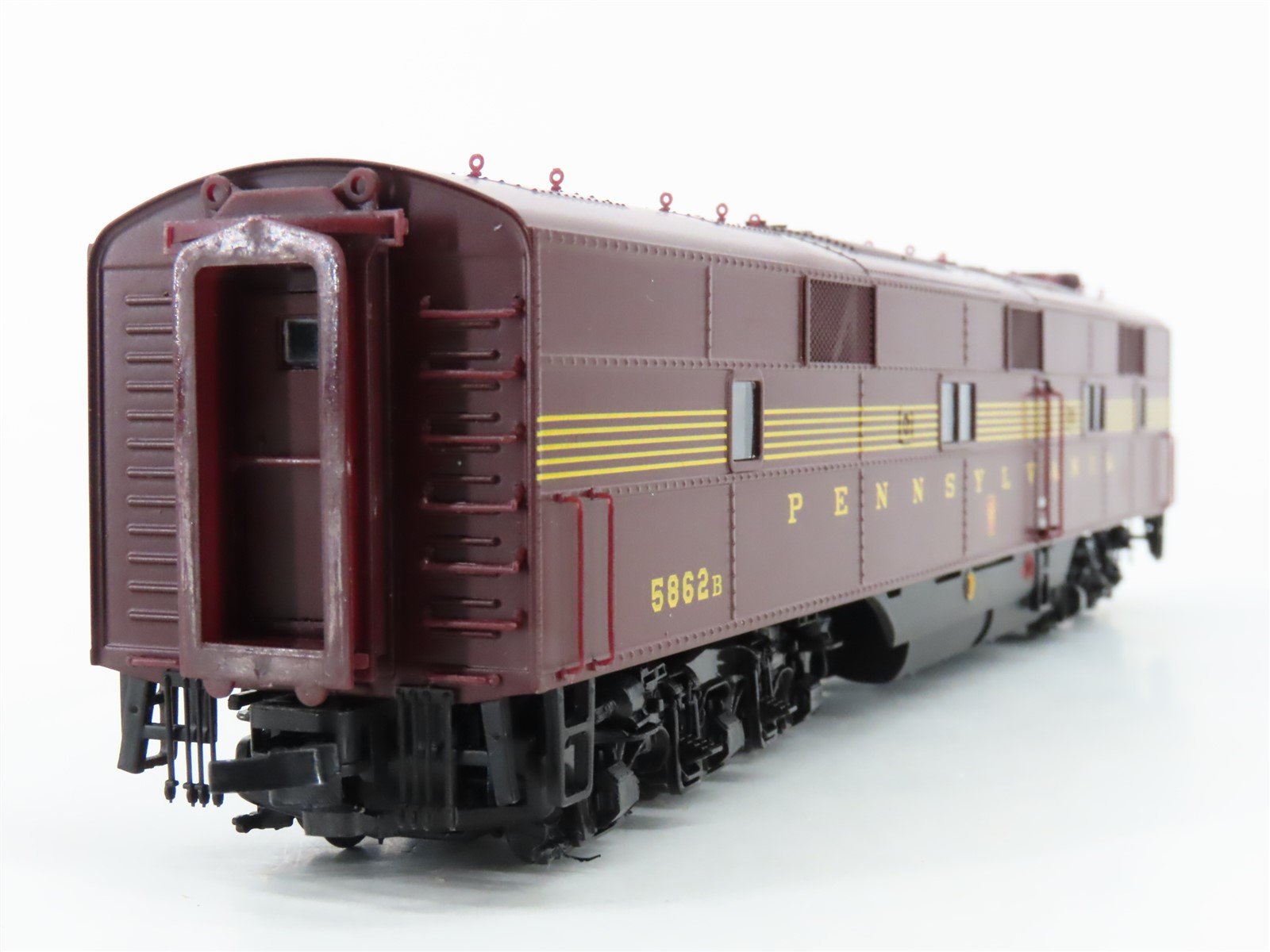 HO Scale Proto 2000 21119 PRR Pennsylvania EMD E7B Diesel #5862B - Unpowered