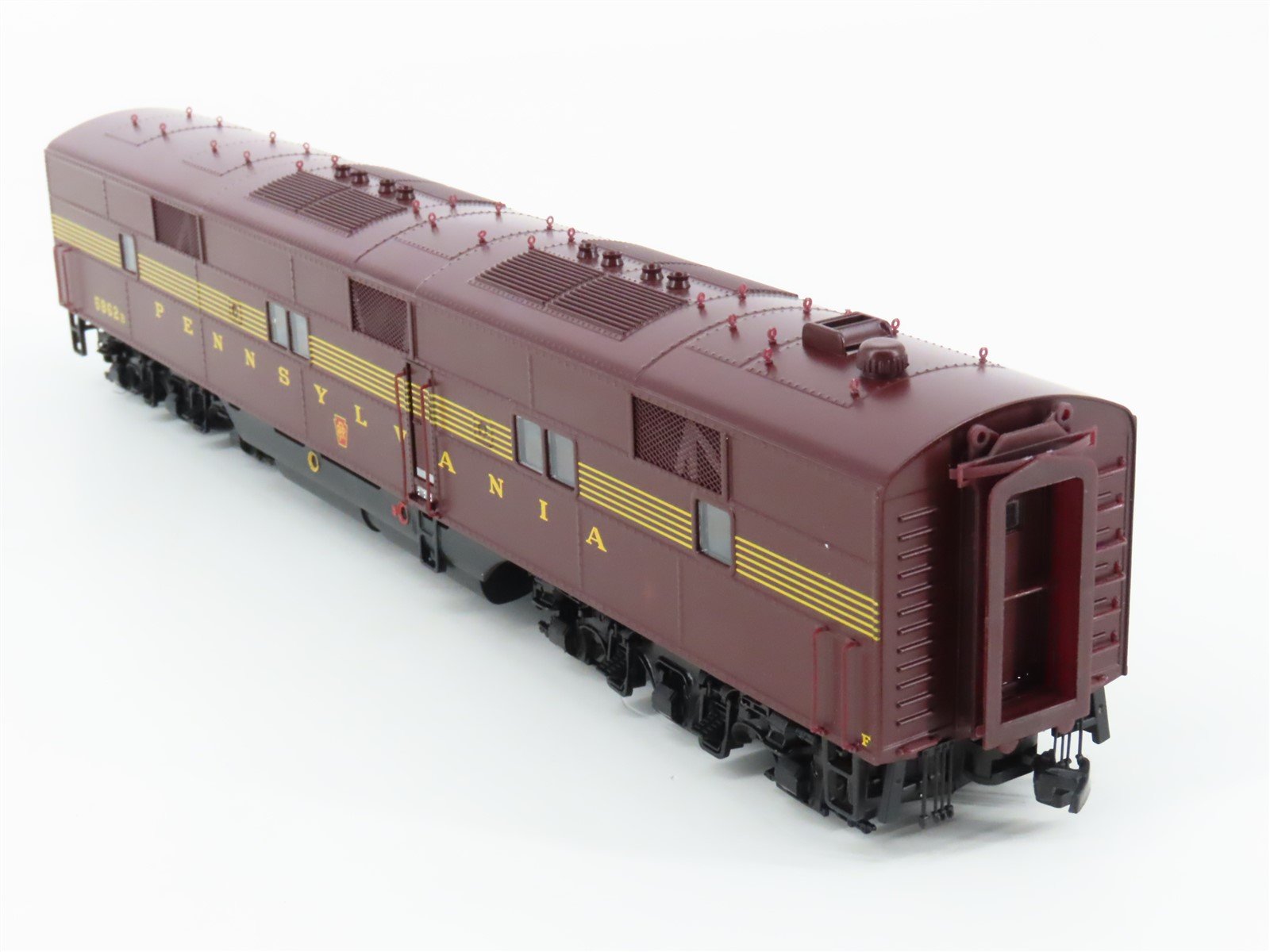 HO Scale Proto 2000 21119 PRR Pennsylvania EMD E7B Diesel #5862B - Unpowered