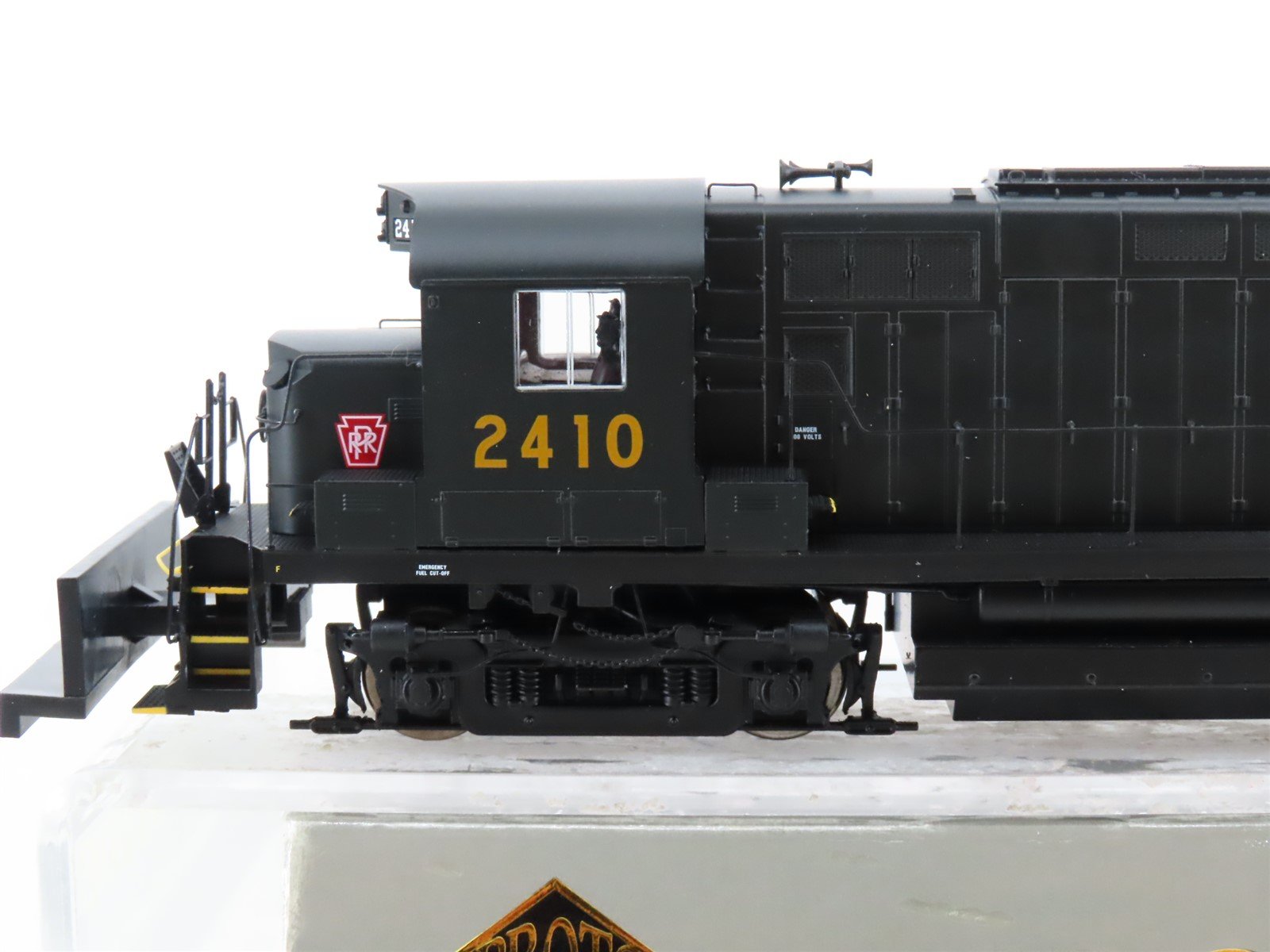 HO Proto 2000 920-31346 PRR Pennsylvania ALCO RS27 Diesel #2410 w/ DCC & Sound