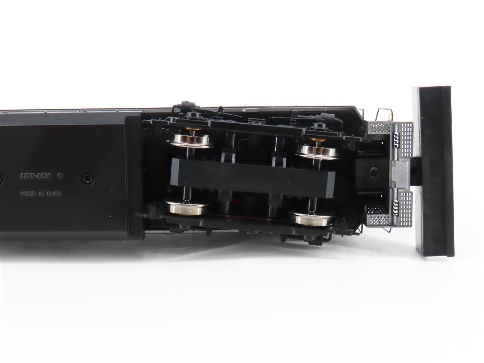 HO Proto 2000 920-31344 PRR Pennsylvania ALCO RS27 Diesel #2405 - DCC Ready