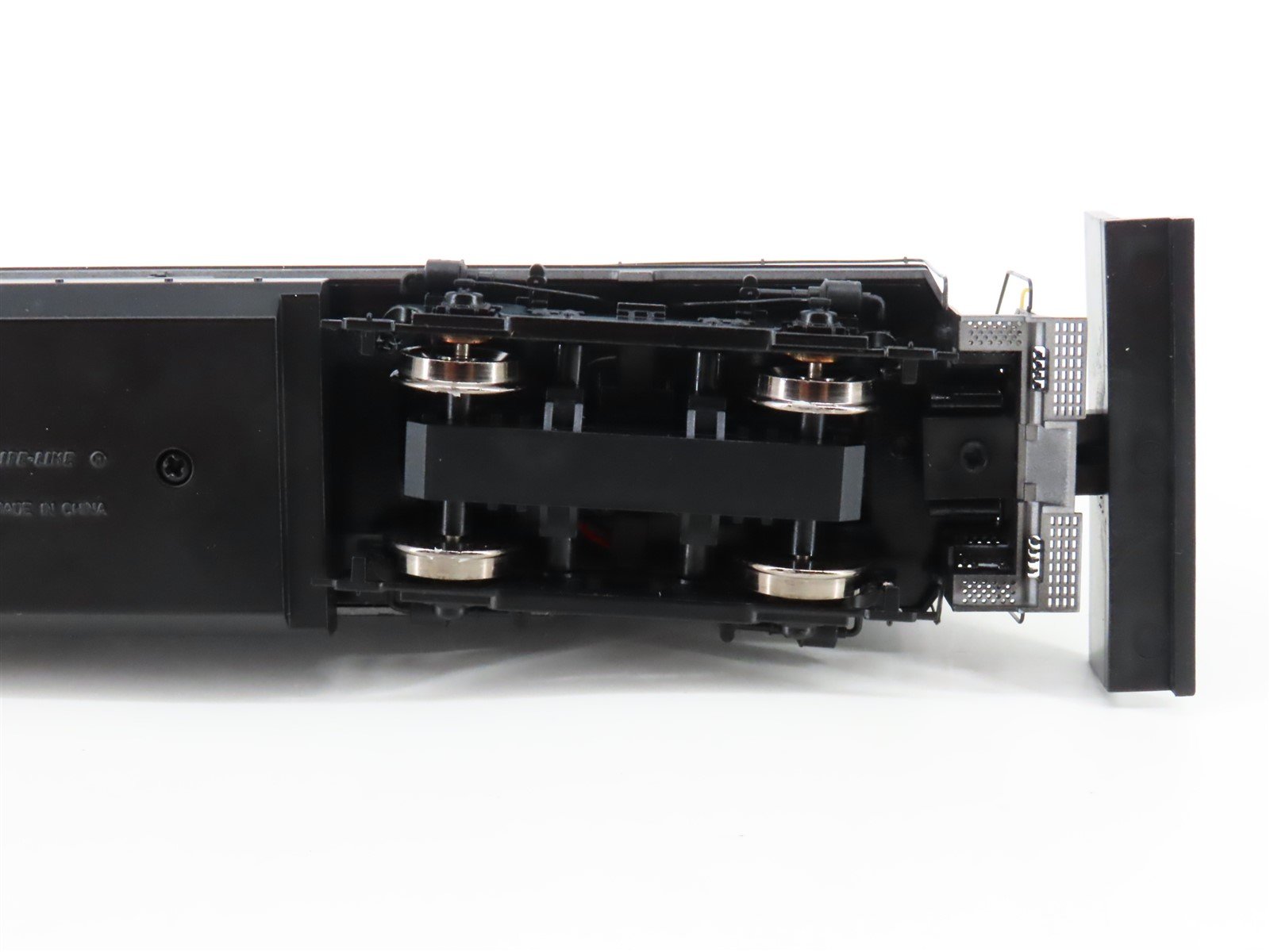 HO Proto 2000 920-31343 PRR Pennsylvania ALCO RS27 Diesel #2400 - DCC Ready