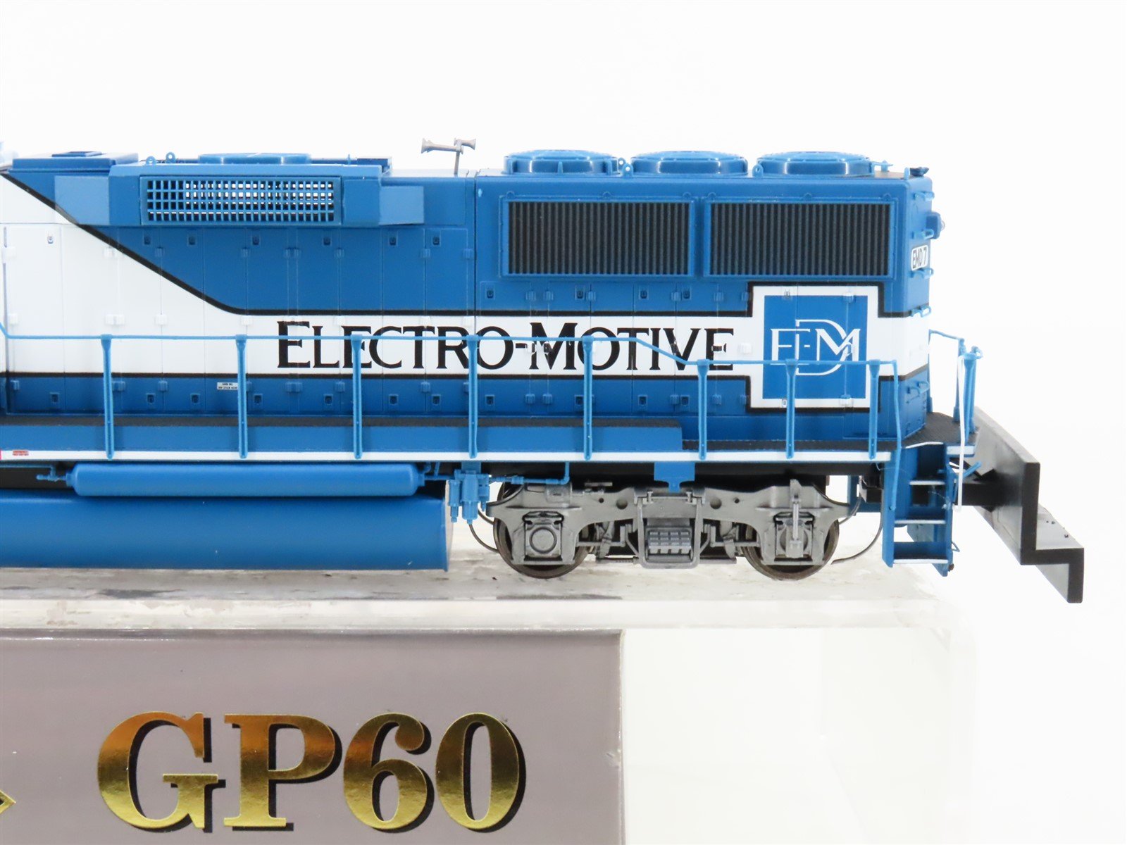 HO Scale Proto 2000 30563 Electro-Motive GP60 Demonstrator Diesel #7 - DCC Ready