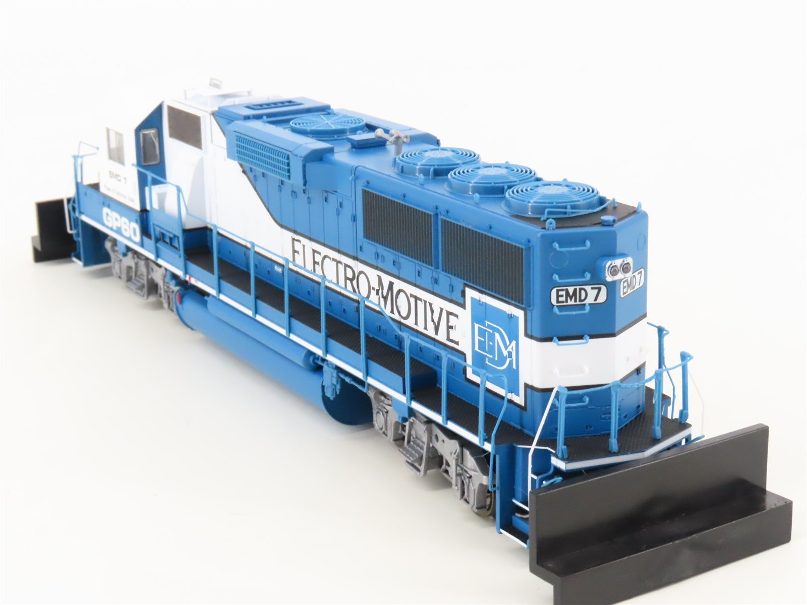 HO Scale Proto 2000 30563 Electro-Motive GP60 Demonstrator Diesel #7 - DCC Ready