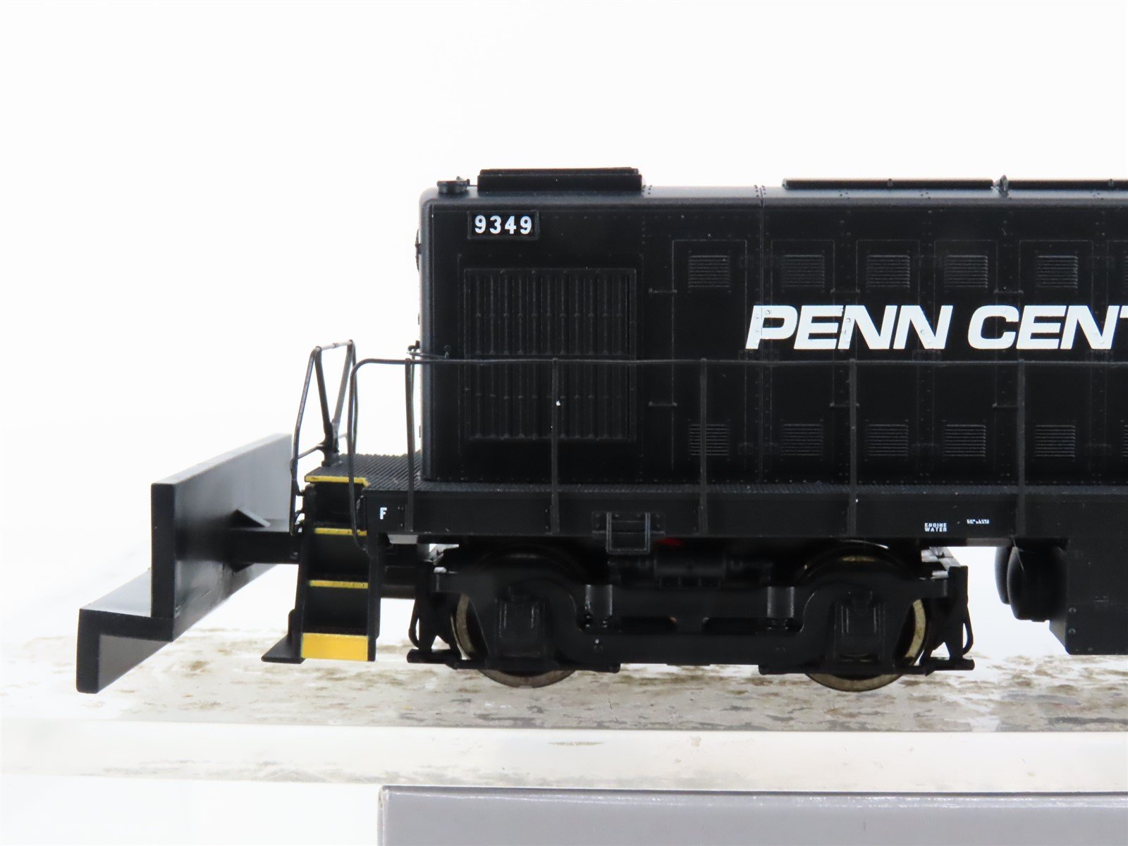 HO Proto 2000 30977 PC Penn Central ALCO S3 Diesel Switcher #9349 - DCC Ready