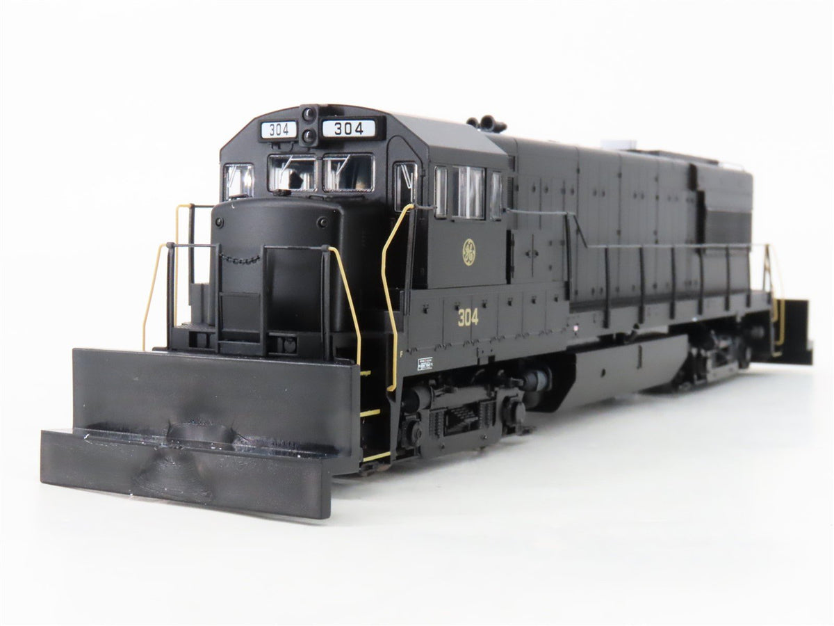 HO Scale Proto 2000 31113 GE Demonstrator U30B Diesel #304 - DCC Ready