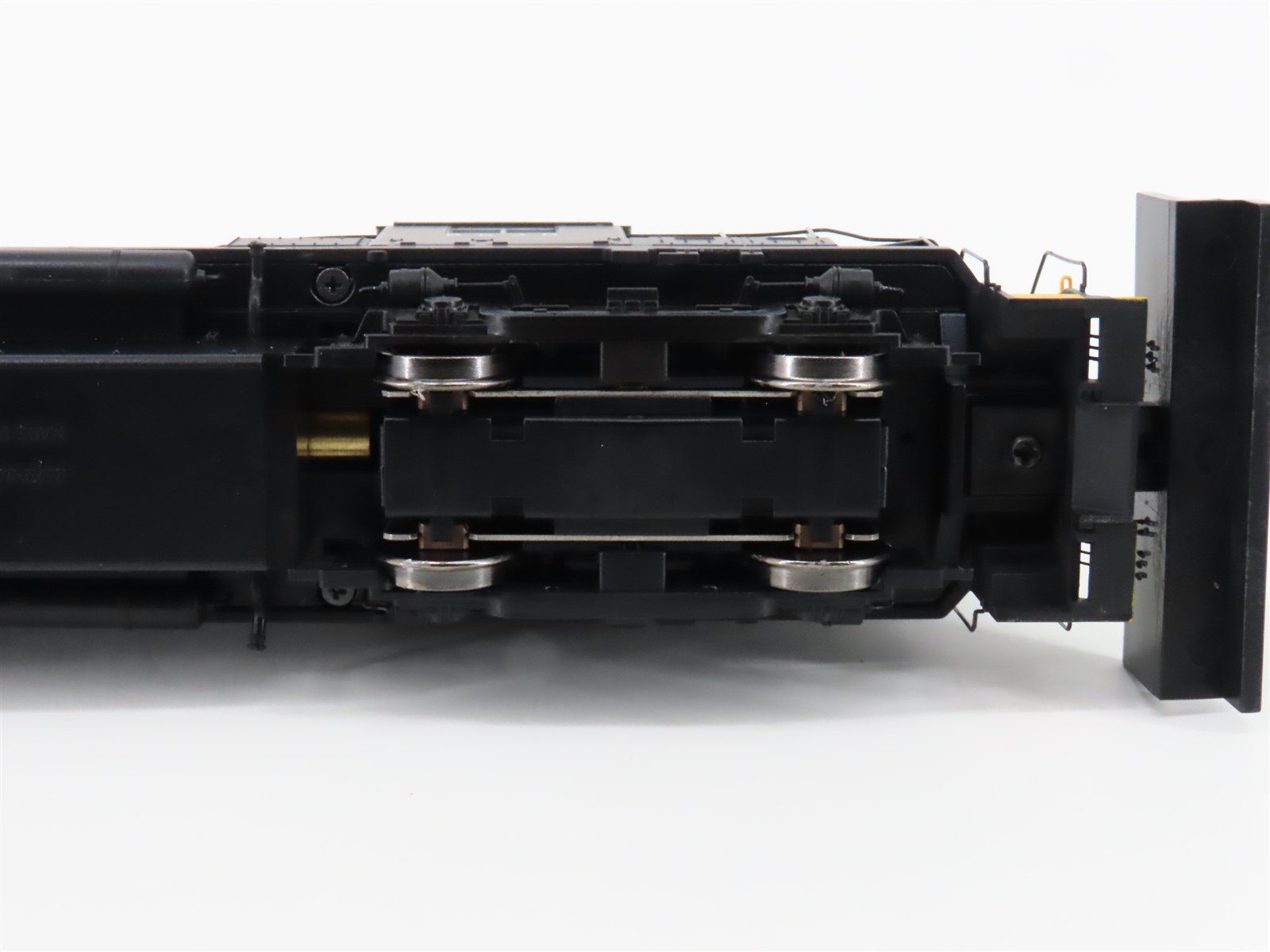 HO Scale Proto 1000 30344 PRR Pennsylvania ALCO RS11 Diesel Locomotive #8630