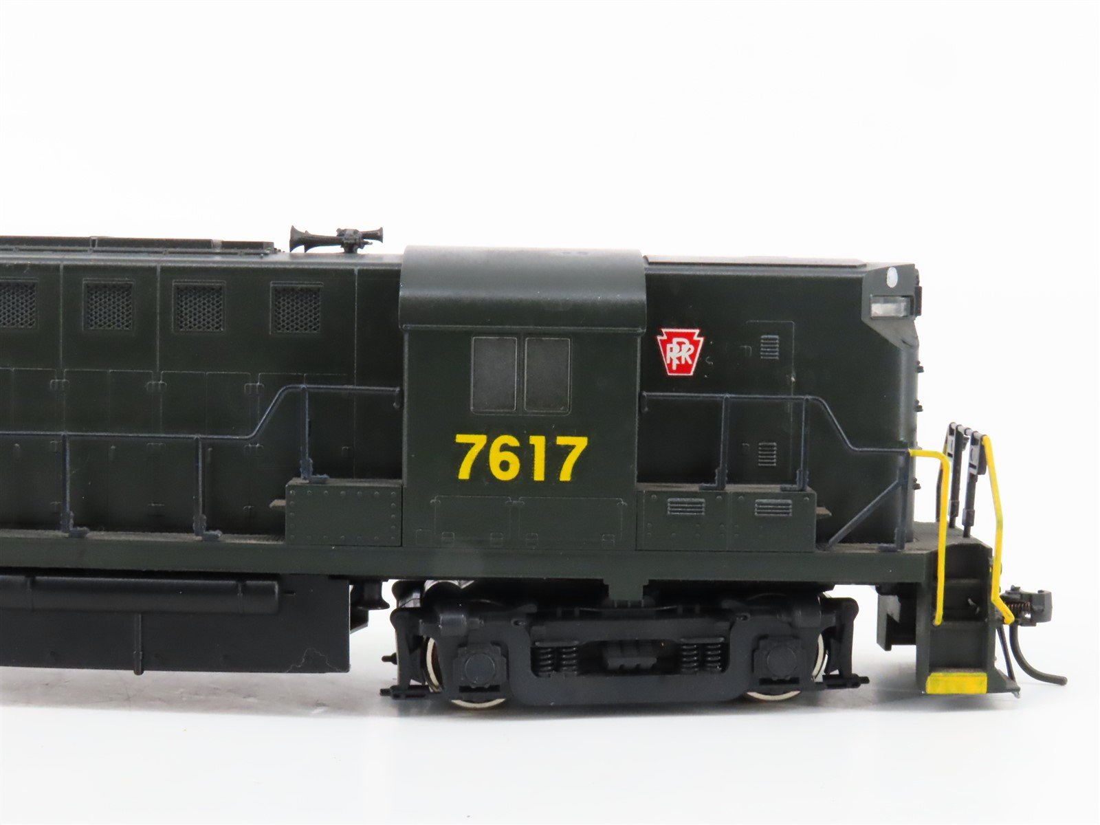 HO Scale KATO PRR Pennsylvania ALCO RS11 Diesel Locomotive #7617 - Custom