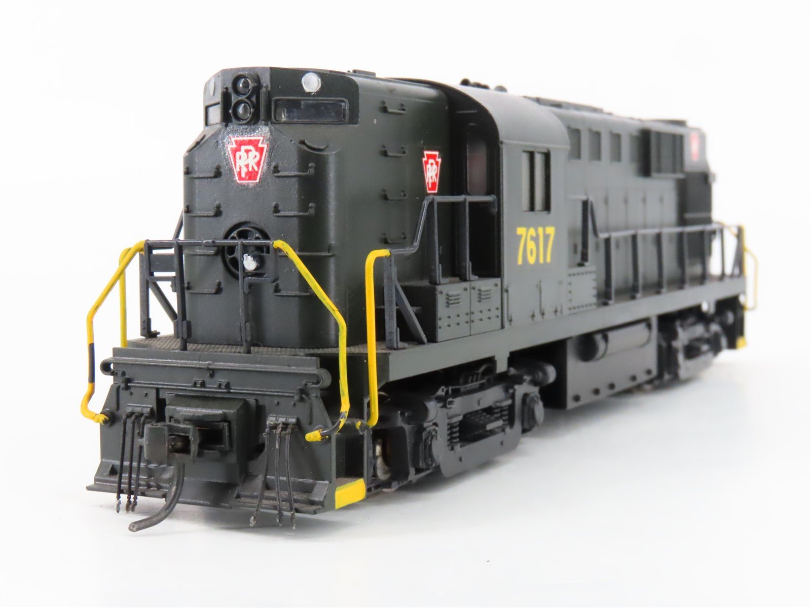 HO Scale KATO PRR Pennsylvania ALCO RS11 Diesel Locomotive #7617 - Custom
