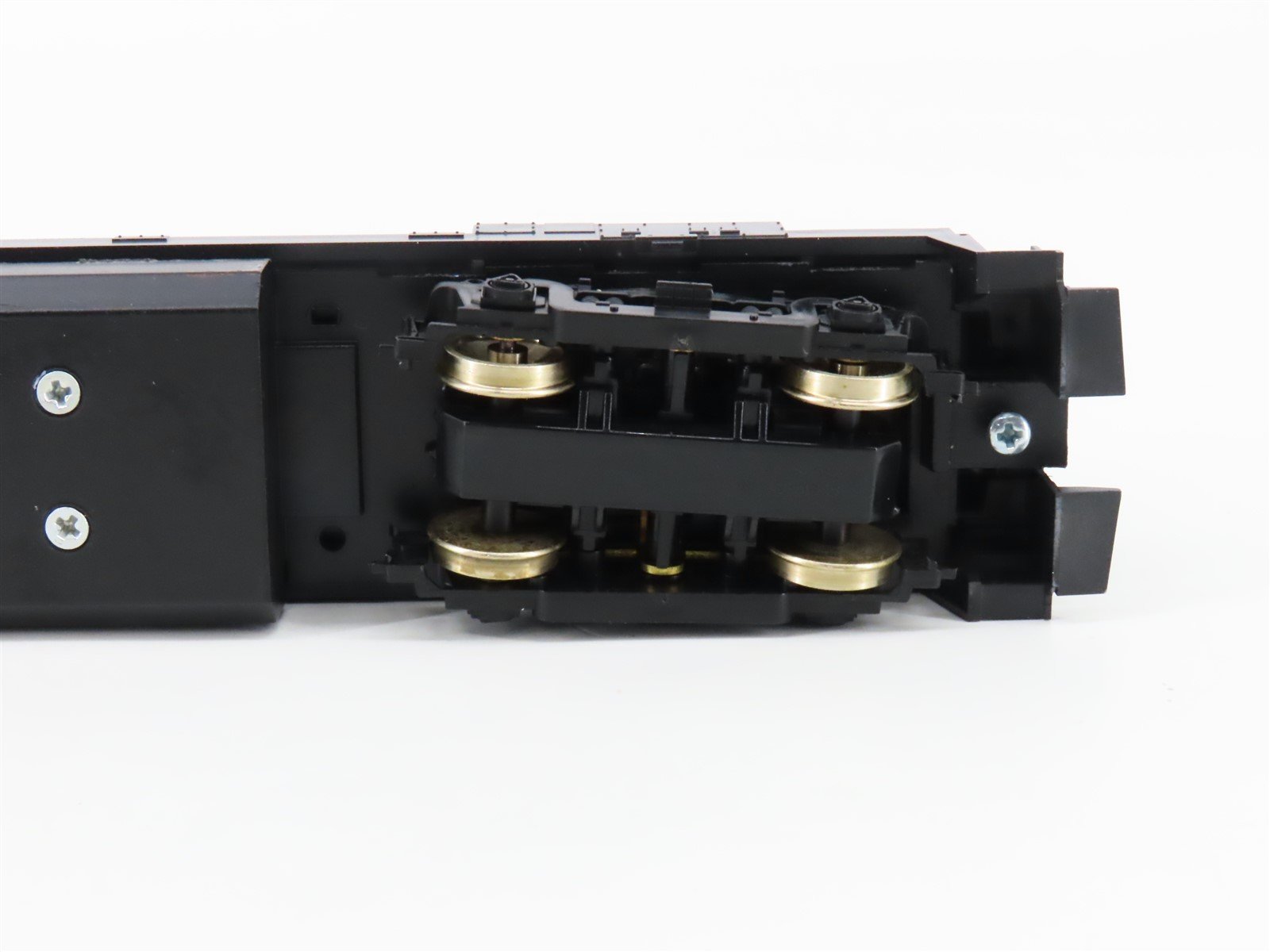 HO Scale Stewart 7208 PC Penn Central GE U25B Ph. II Diesel #2501 - DCC Ready