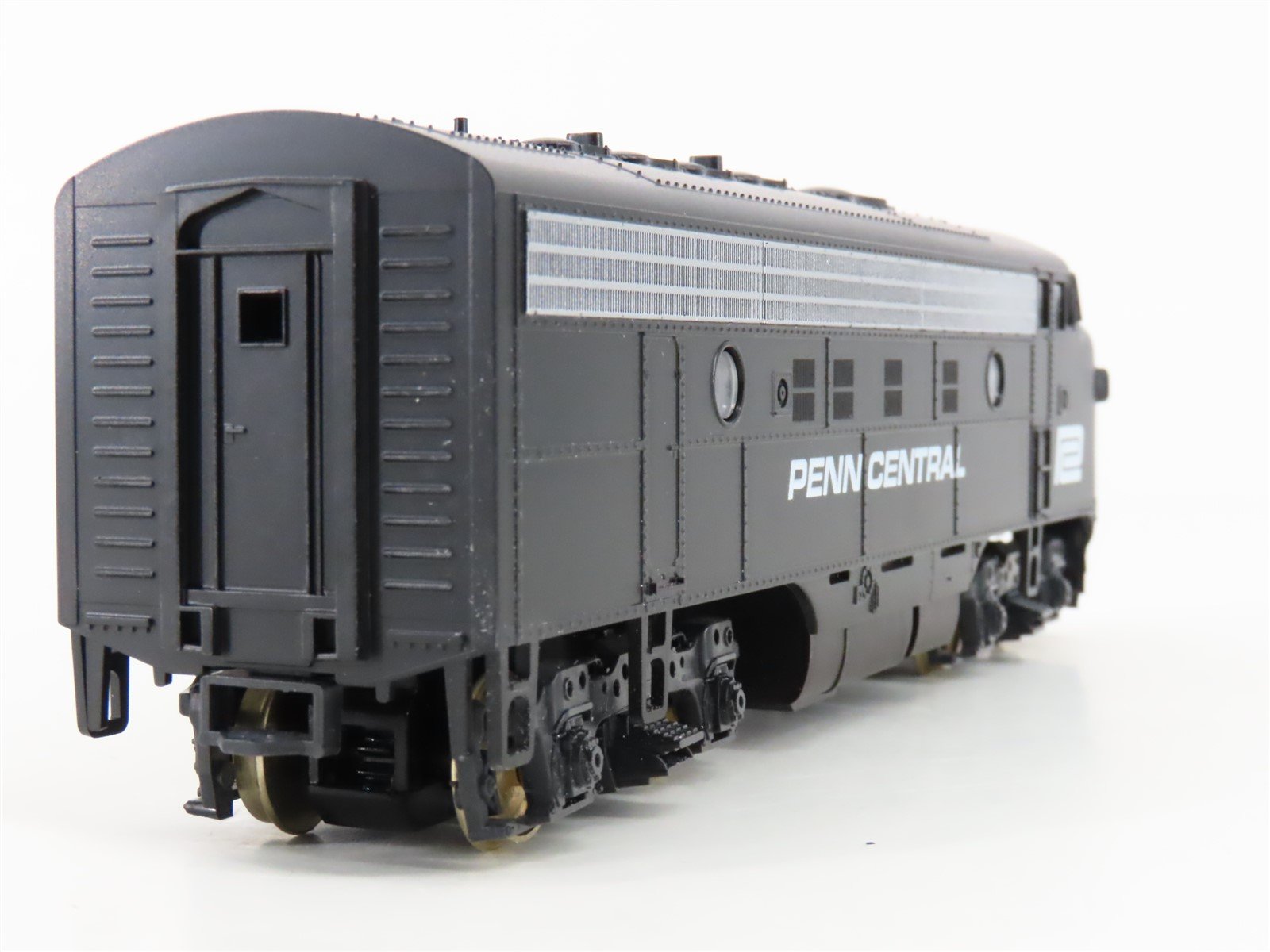 HO Scale Stewart 5810 PC Penn Central EMD F7A/B Ph. II Diesel Set - DCC Ready