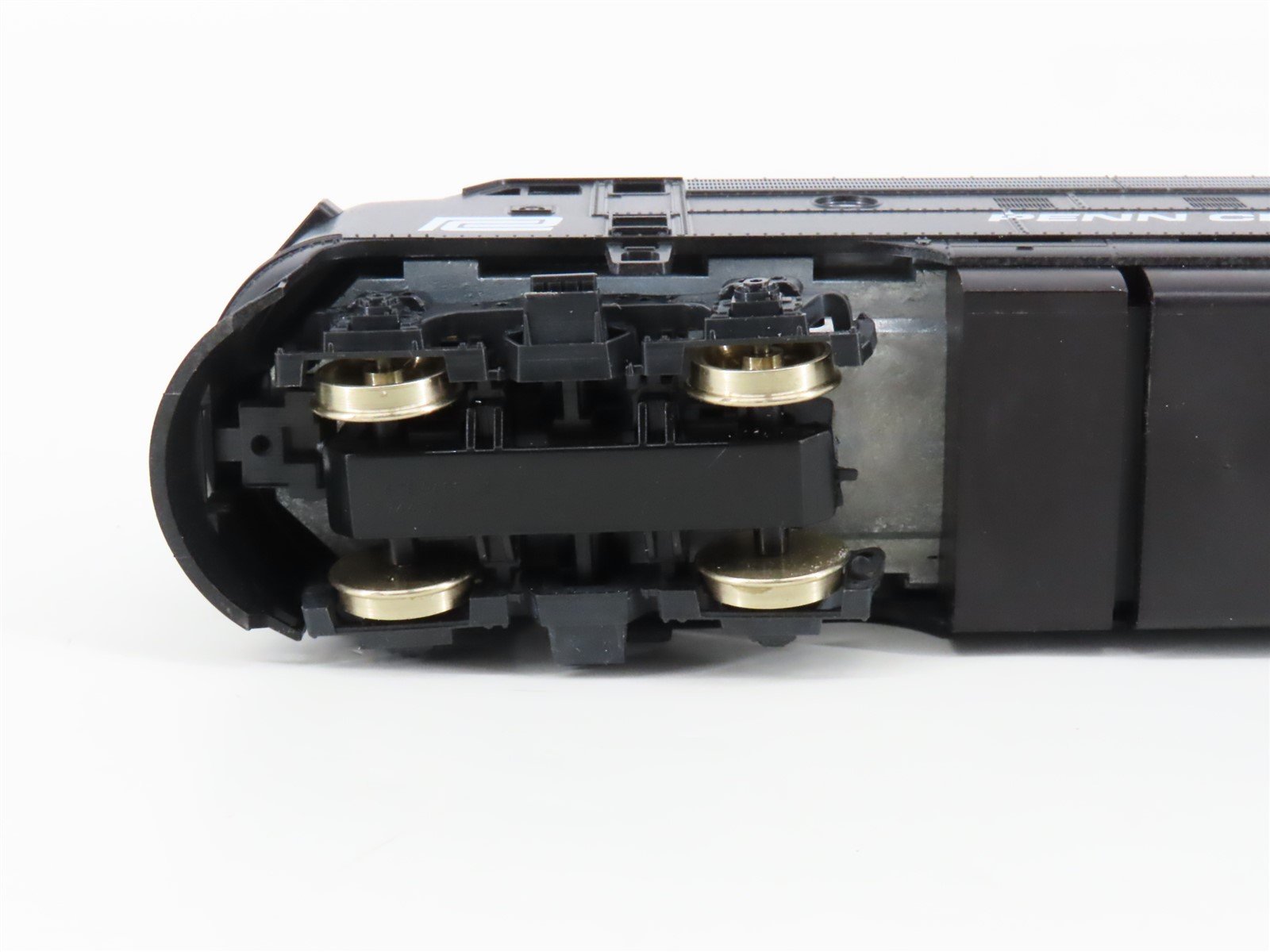 HO Scale Stewart 5810 PC Penn Central EMD F7A/B Ph. II Diesel Set - DCC Ready