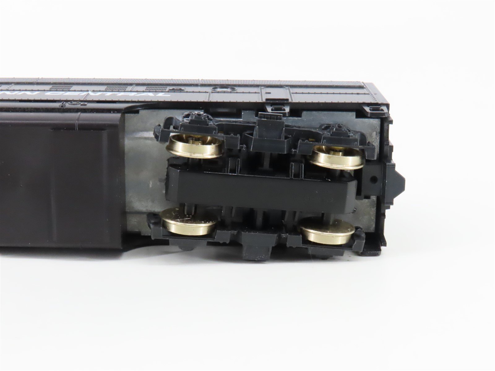 HO Scale Stewart 5810 PC Penn Central EMD F7A/B Ph. II Diesel Set - DCC Ready