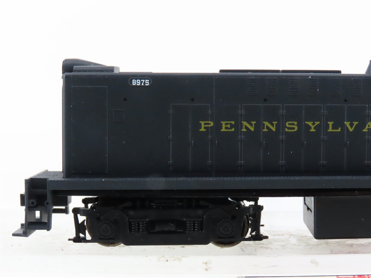 HO Scale Stewart/KATO 4501 PRR Pennsylvania Baldwin RS-12 Diesel #8975
