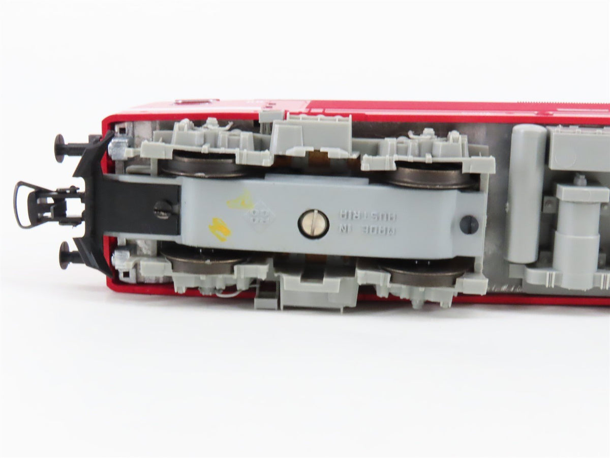 HO Scale Roco 43680 DR Deutsche Reichsbahn BR143 Electric #573-4 - DCC Ready