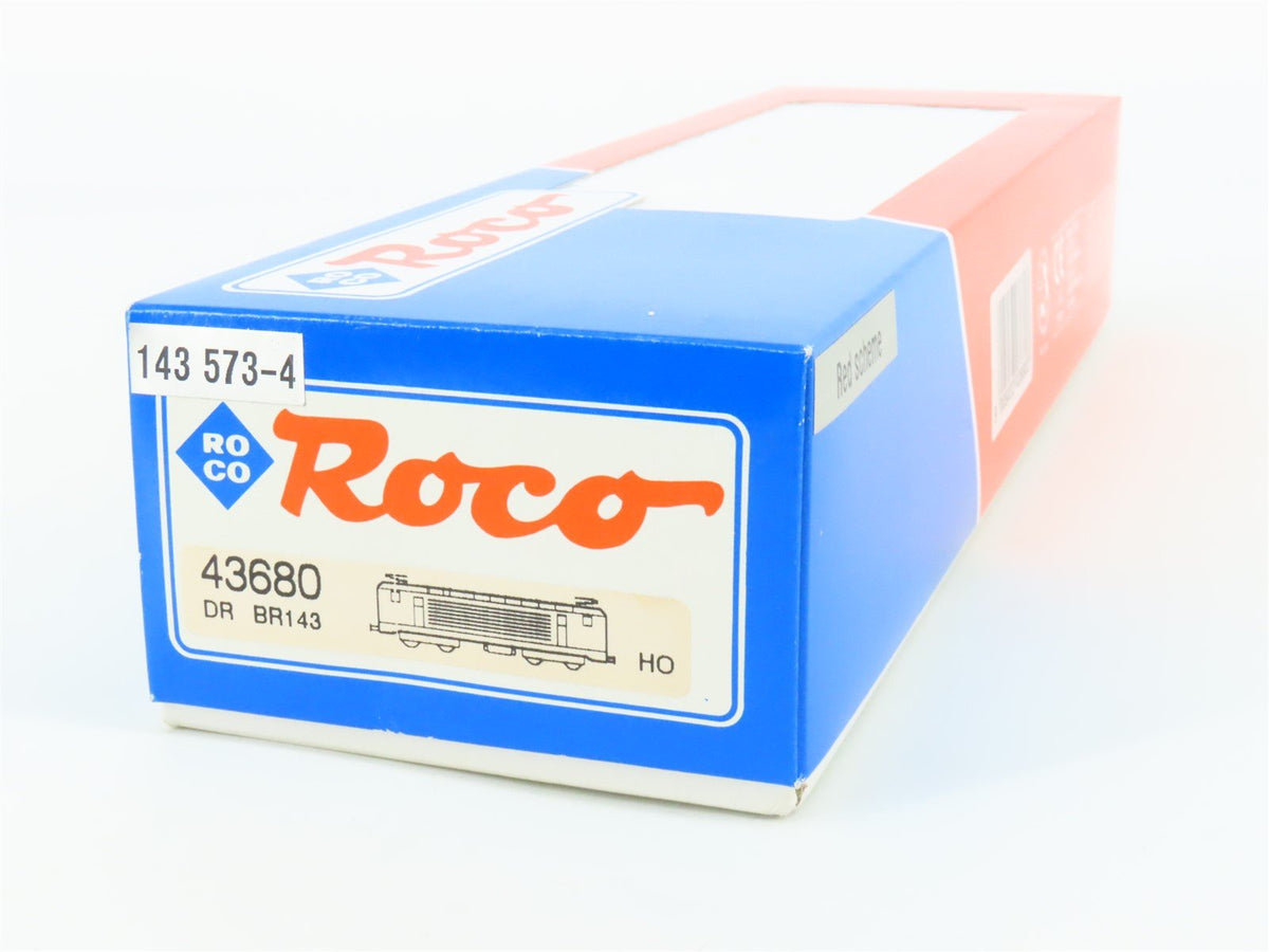 HO Scale Roco 43680 DR Deutsche Reichsbahn BR143 Electric #573-4 - DCC Ready
