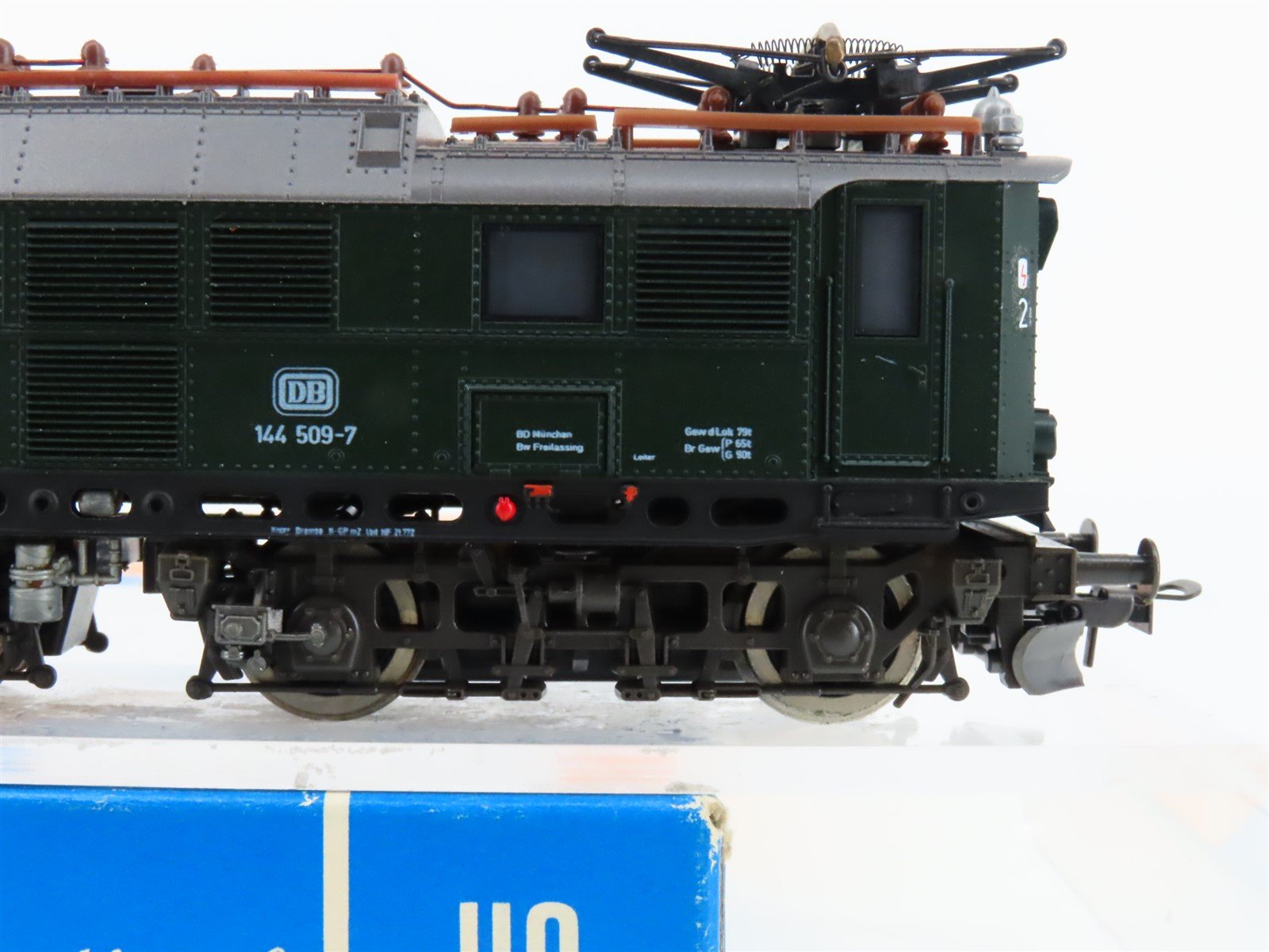 HO Scale Roco 4130 DB Deutsche Bahn BR 144.5 Electric Locomotive