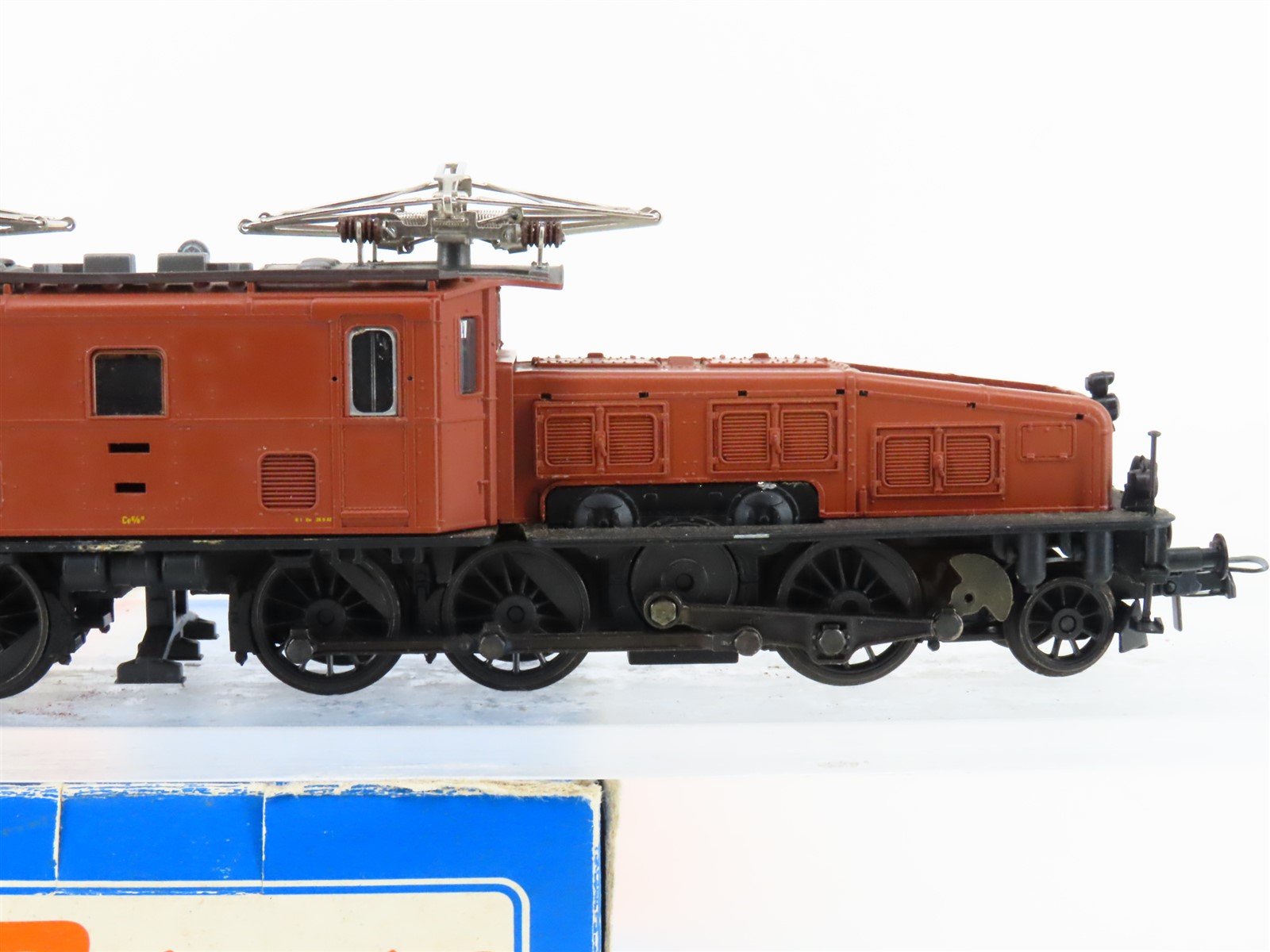 HO Scale Roco 43539 SBB Swiss Ce6/8II Crocodile Electric Locomotive