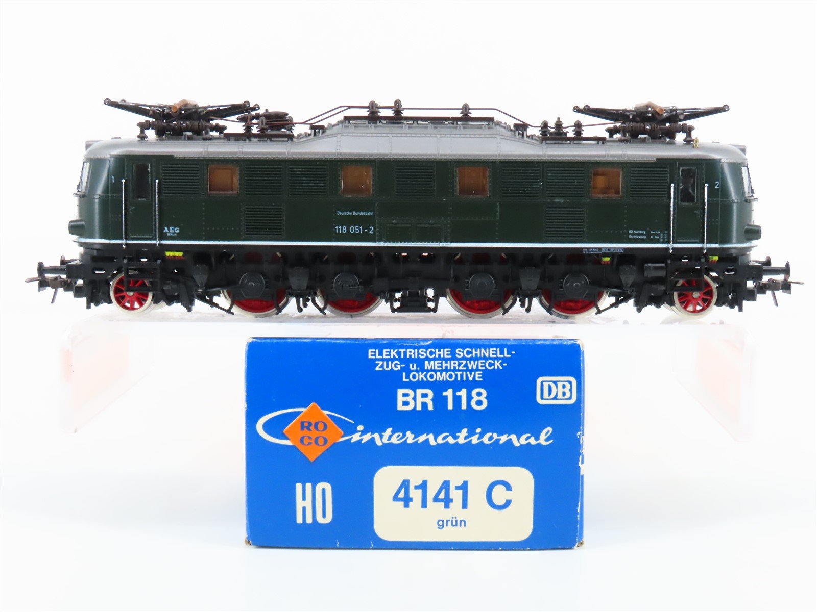 HO Scale Roco 4141C DB Deutsche Bundesbahn BR118 Electric Locomotive #051-2