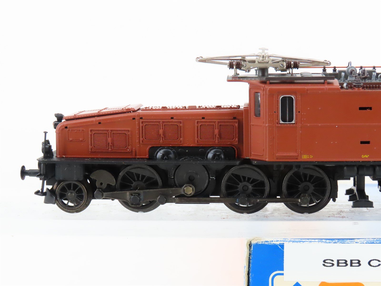 HO Scale 3-Rail AC Roco 43941 SBB Swiss Ce6/8II Electric